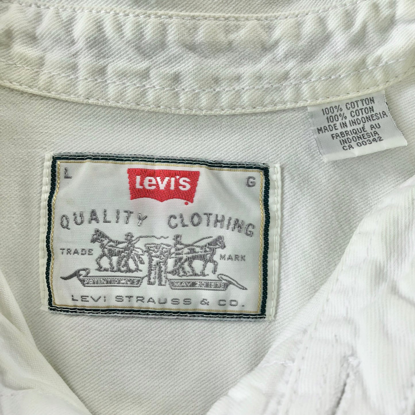 Vintage 90s Levis Denim Button Shirt L