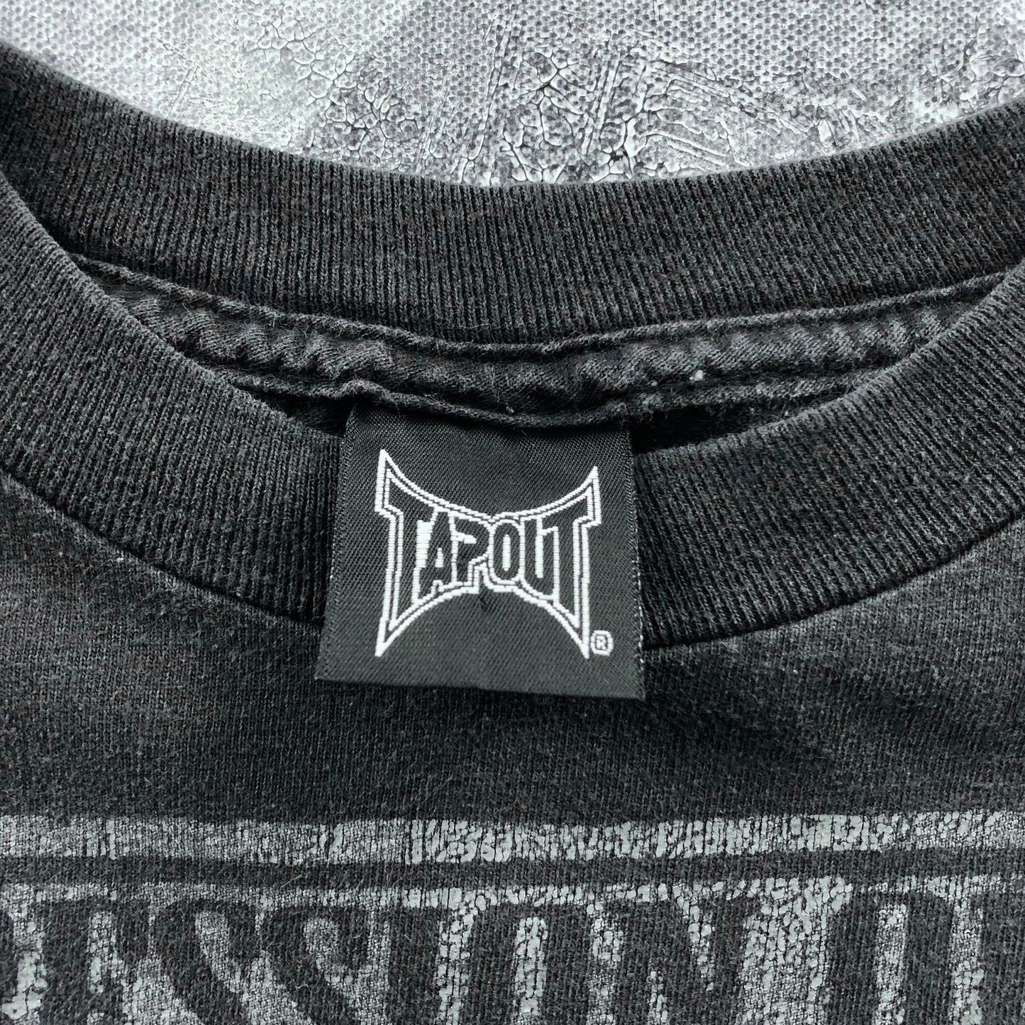Vintage Y2K Tapout An Expression Of Combat T Shirt M