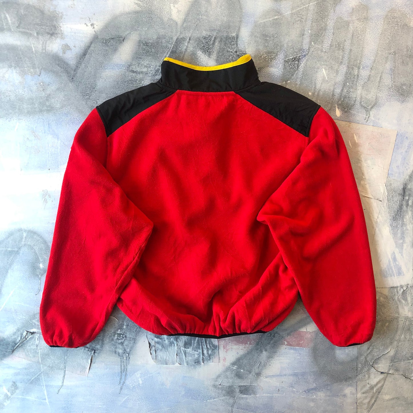 Vintage Malboro Unlimited Quarter Button Fleece Sweatshirt L
