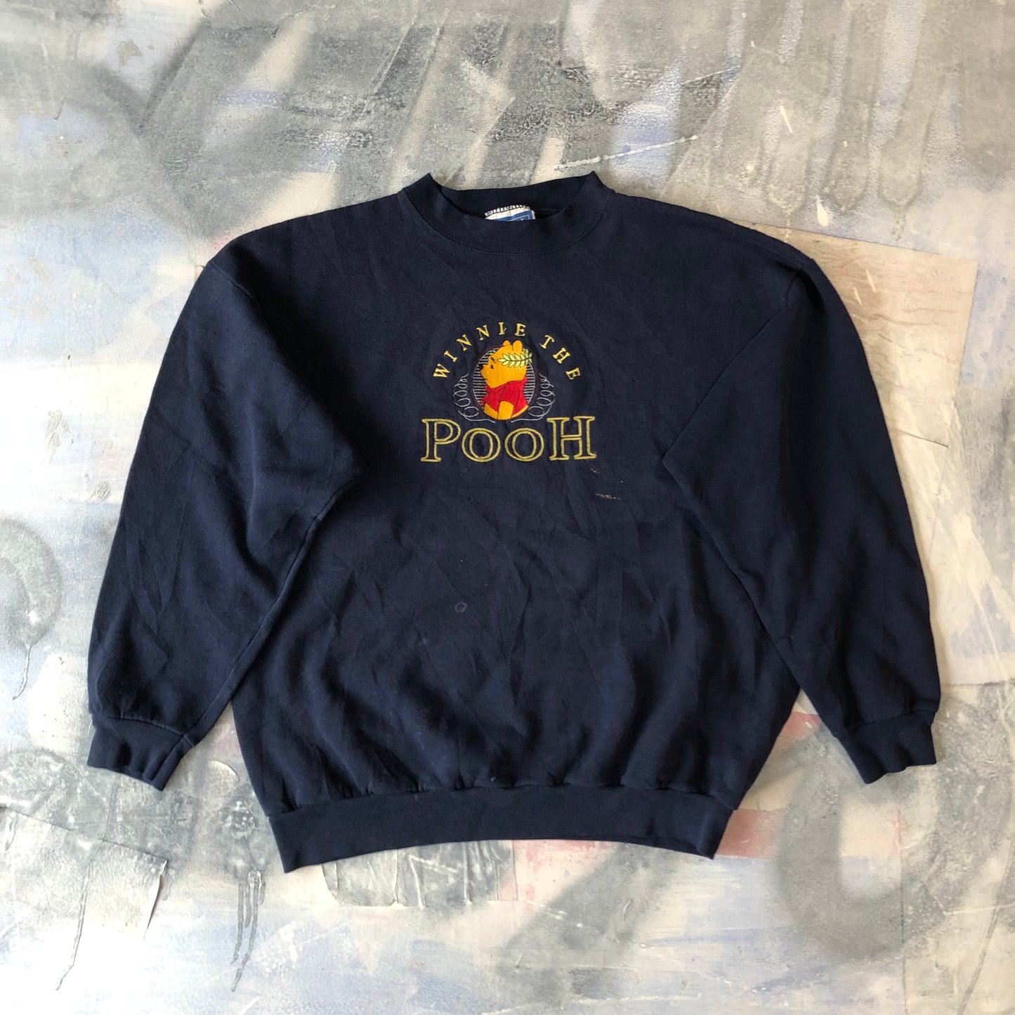 Disney Winnie The Pooh Retro USA Crewneck Sweatshirt L
