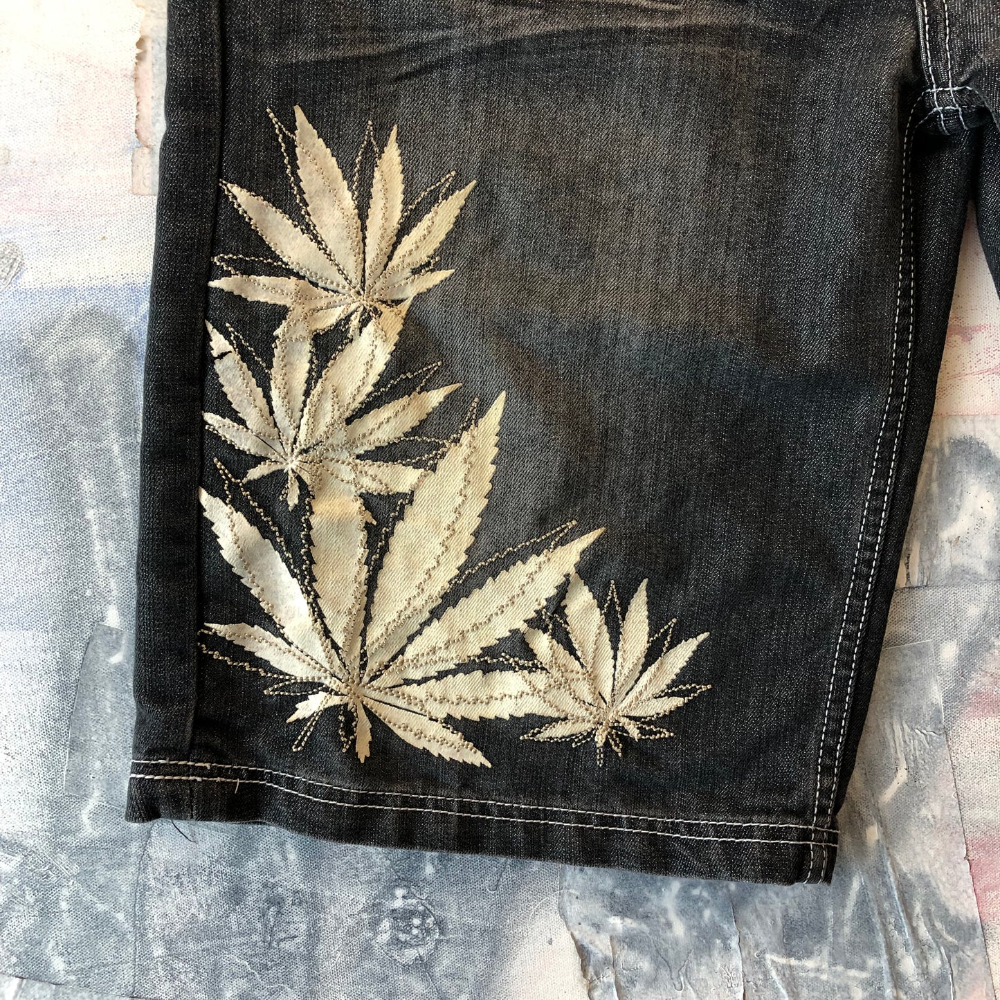 Vintage Y2K Victorious Cannabis Embroided Jort W38