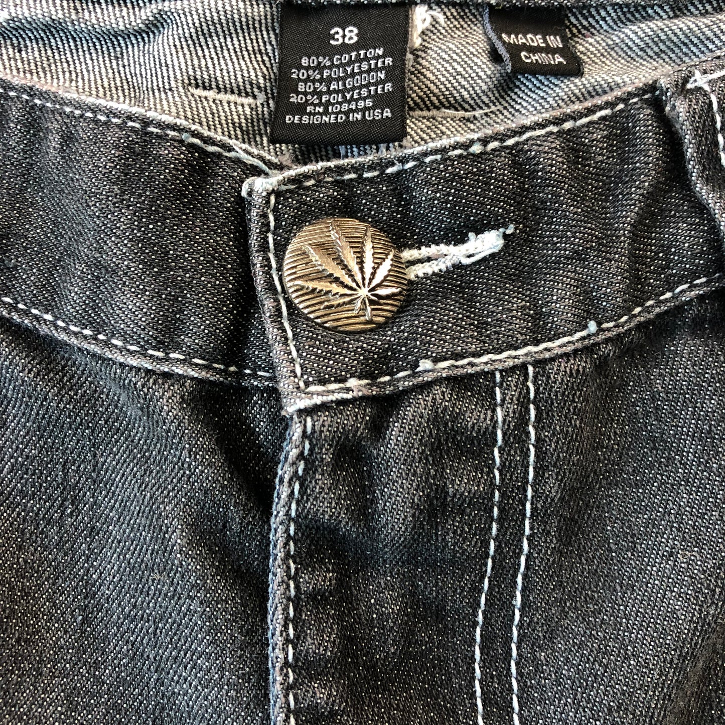 Vintage Y2K Victorious Cannabis Embroided Jort W38