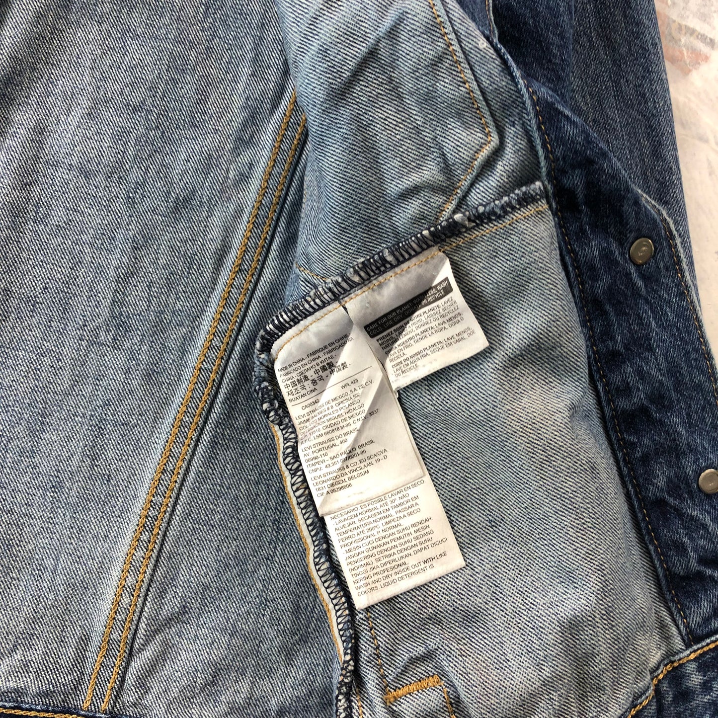 Levis Denim Button Jacket XS (Womens)