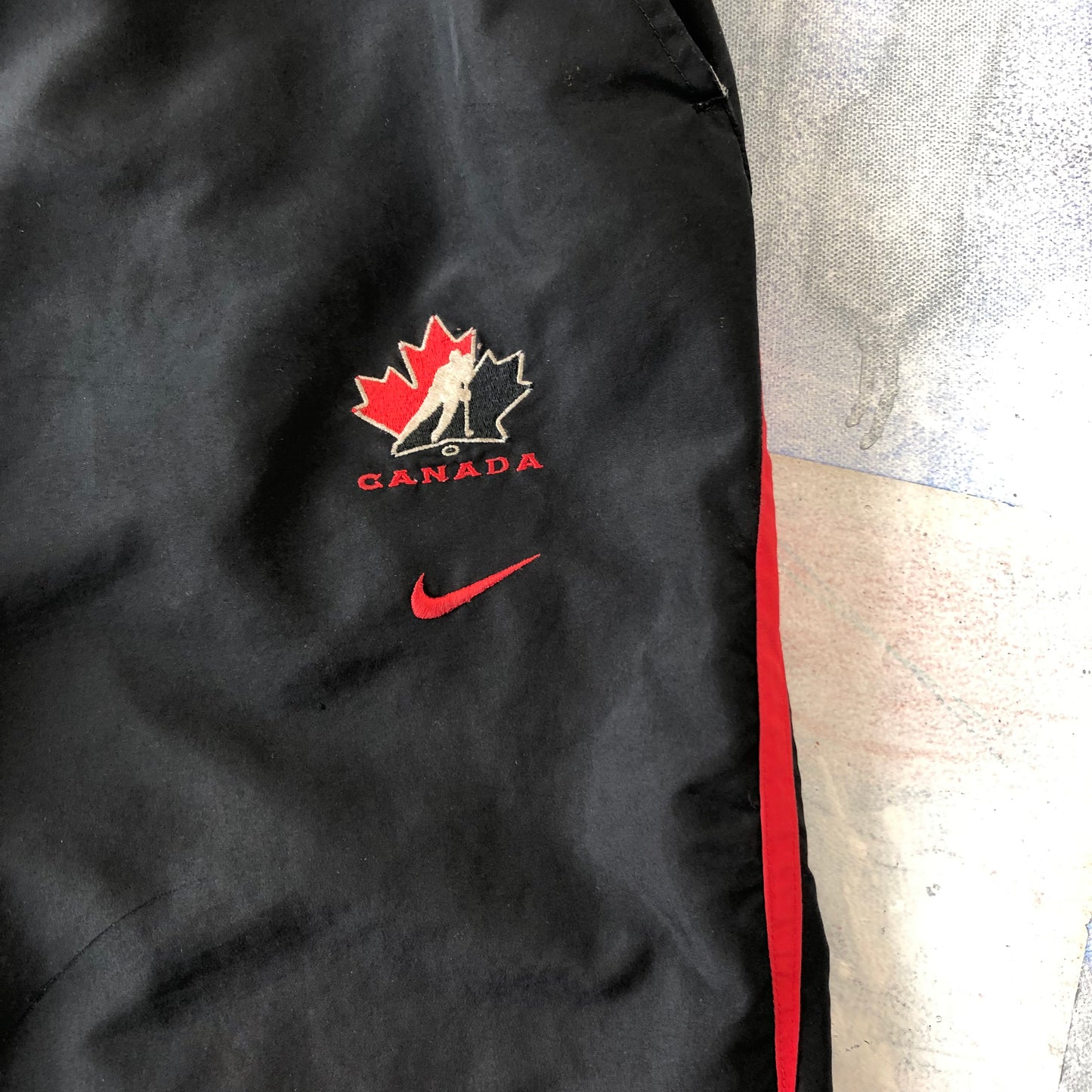 Nike Team Canada Hockey Track Pant XL