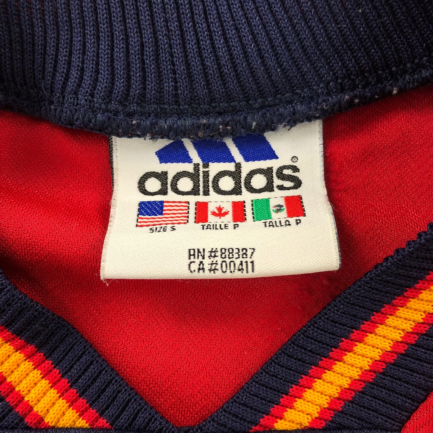 Vintage 90s Adidas Spain Futbol Team Jersey S