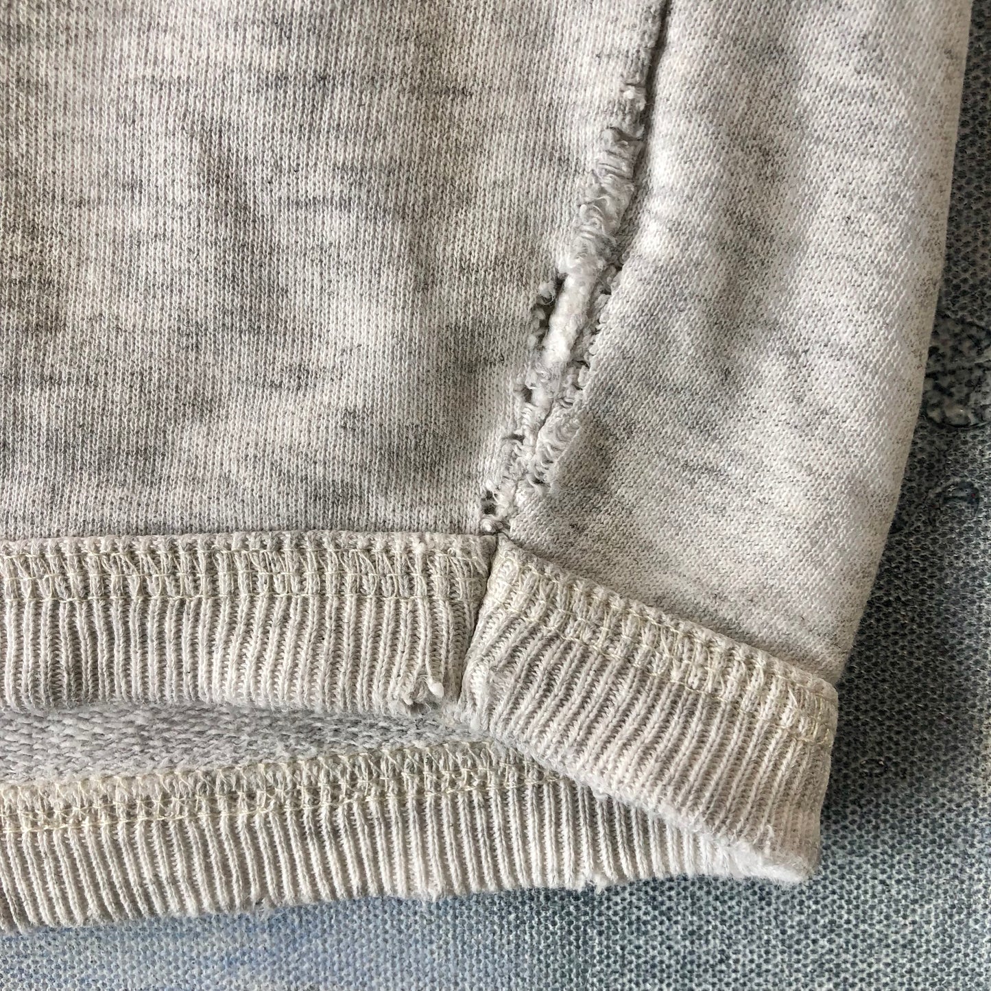 Vintage USA Guess Crewneck Sweatshirt M