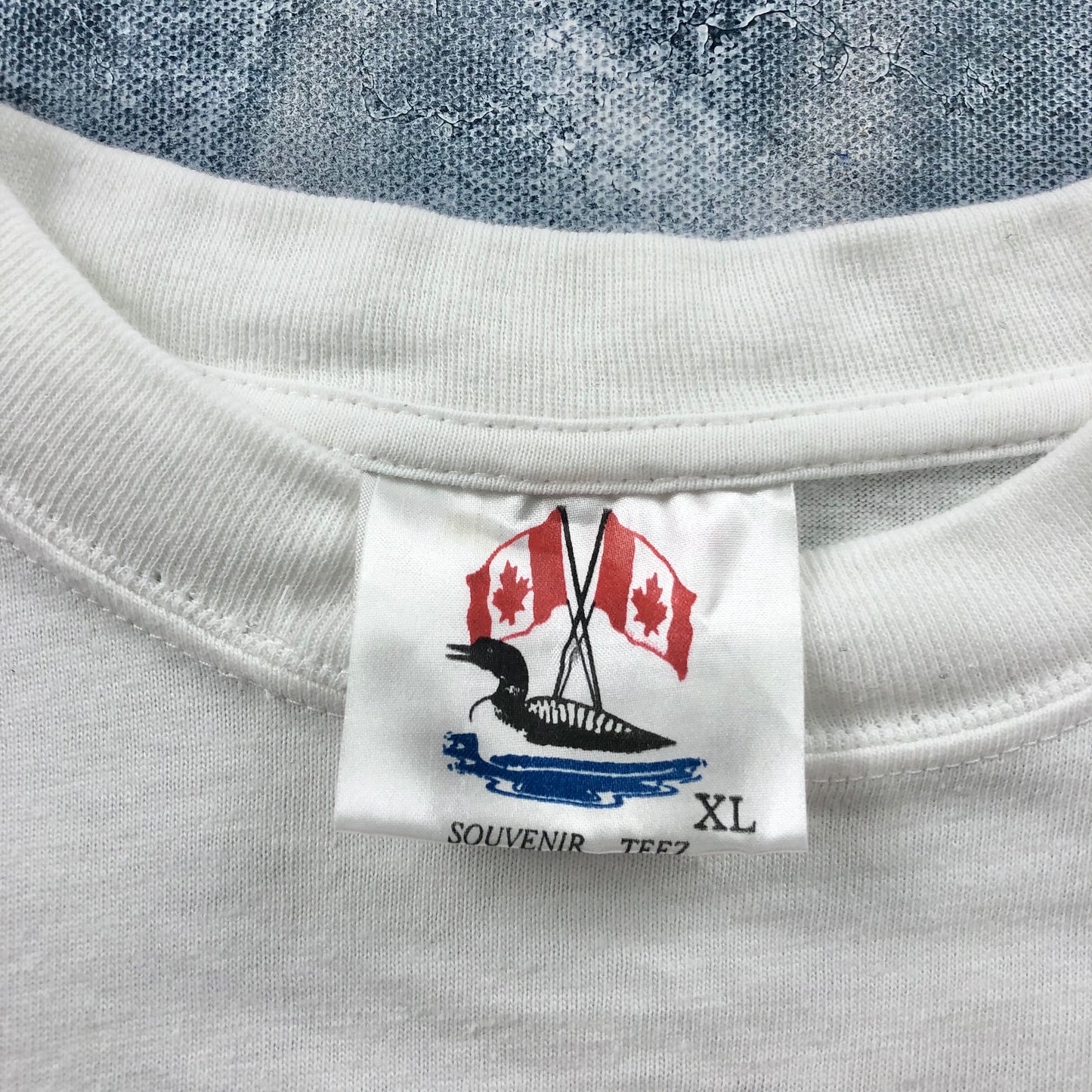 Vintage 90s Coca Cola Sport Polar Bear Canada Souvenir T Shirt XL