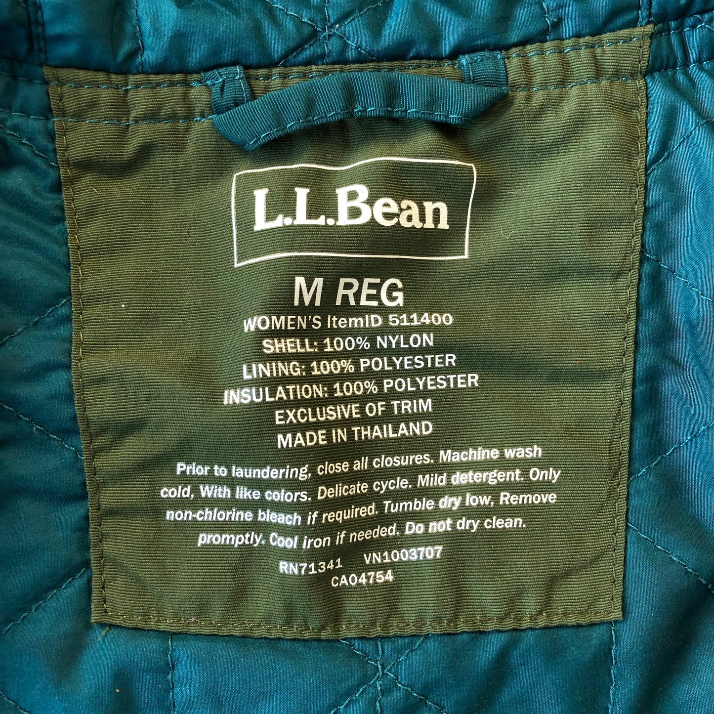 L.L Bean Mountain Classic Zip Hooded Jacket M (Womens)