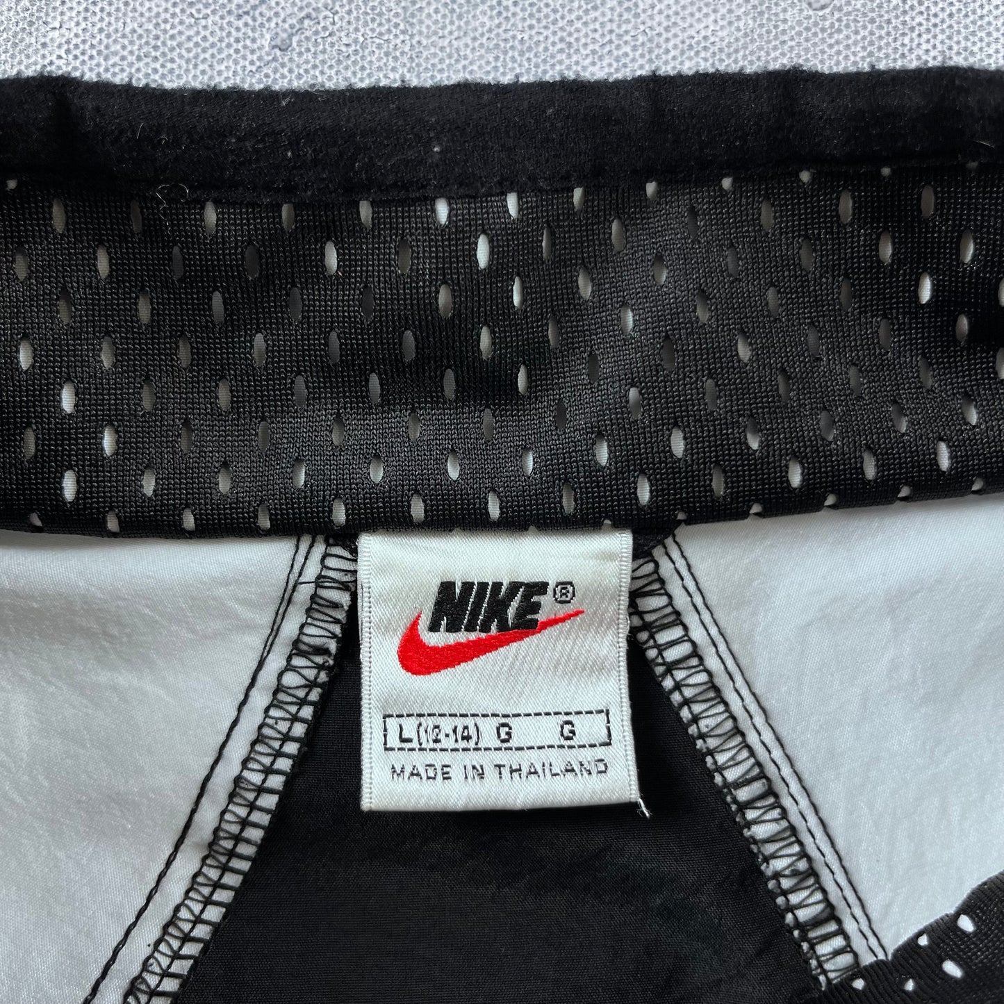 Vintage 90s Nike Swoosh Windbreaker Zip Jacket L