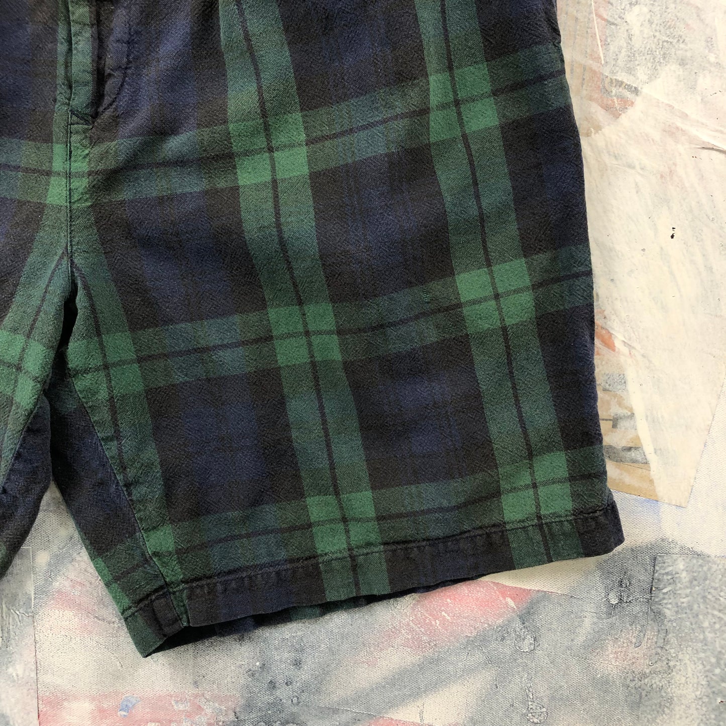 Vintage Tommy Hilfiger Casual Plaid Short W34