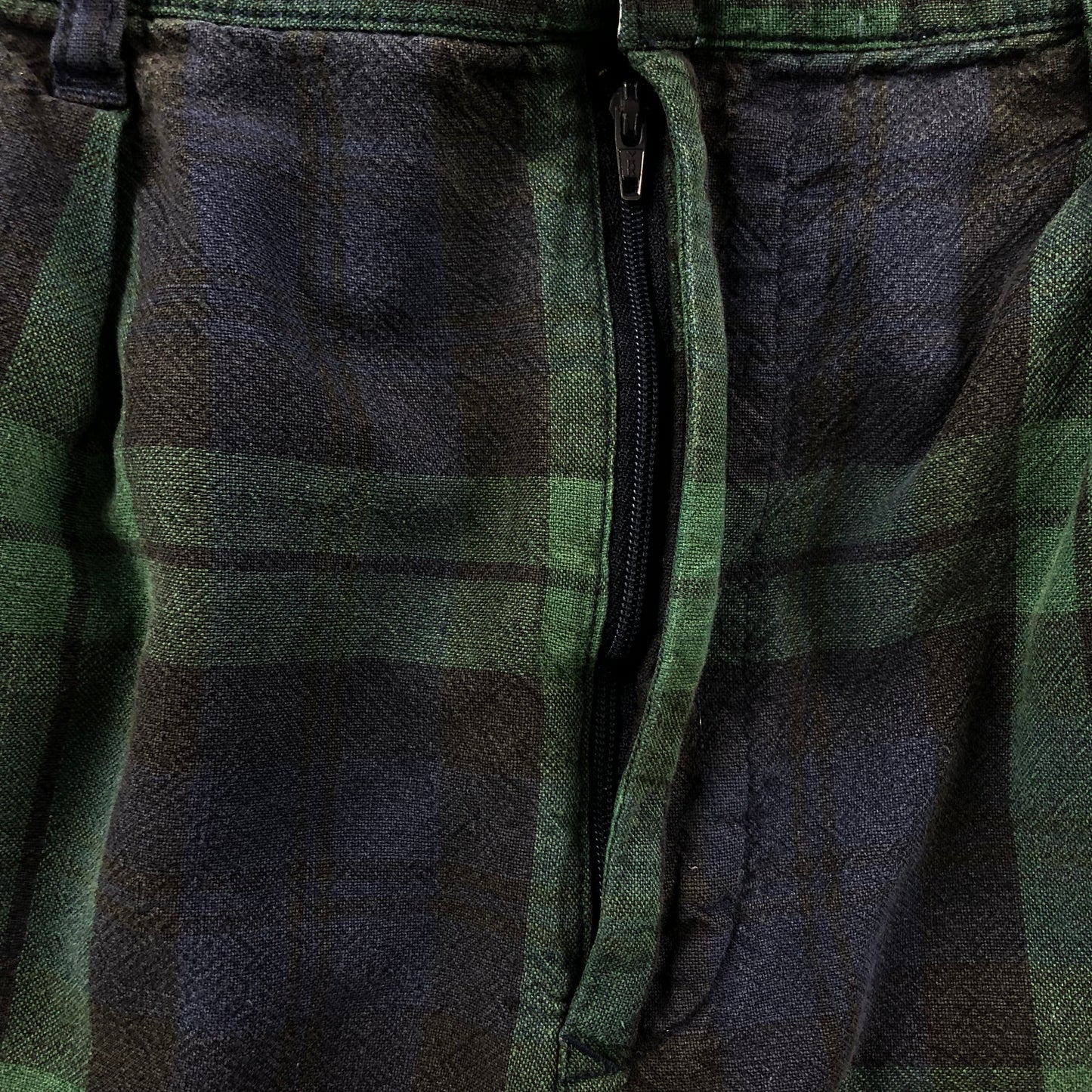 Vintage Tommy Hilfiger Casual Plaid Short W34