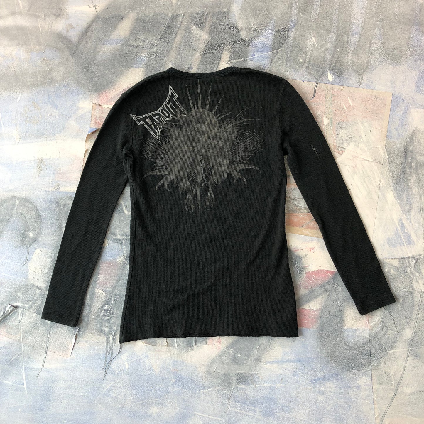 Tapout Skull Long Sleeve Waffel Knit Shirt