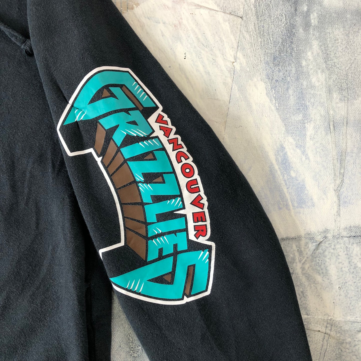 NBA Vancouver Grizzlies Mitchell & Ness Hoodie Sweatshirt M