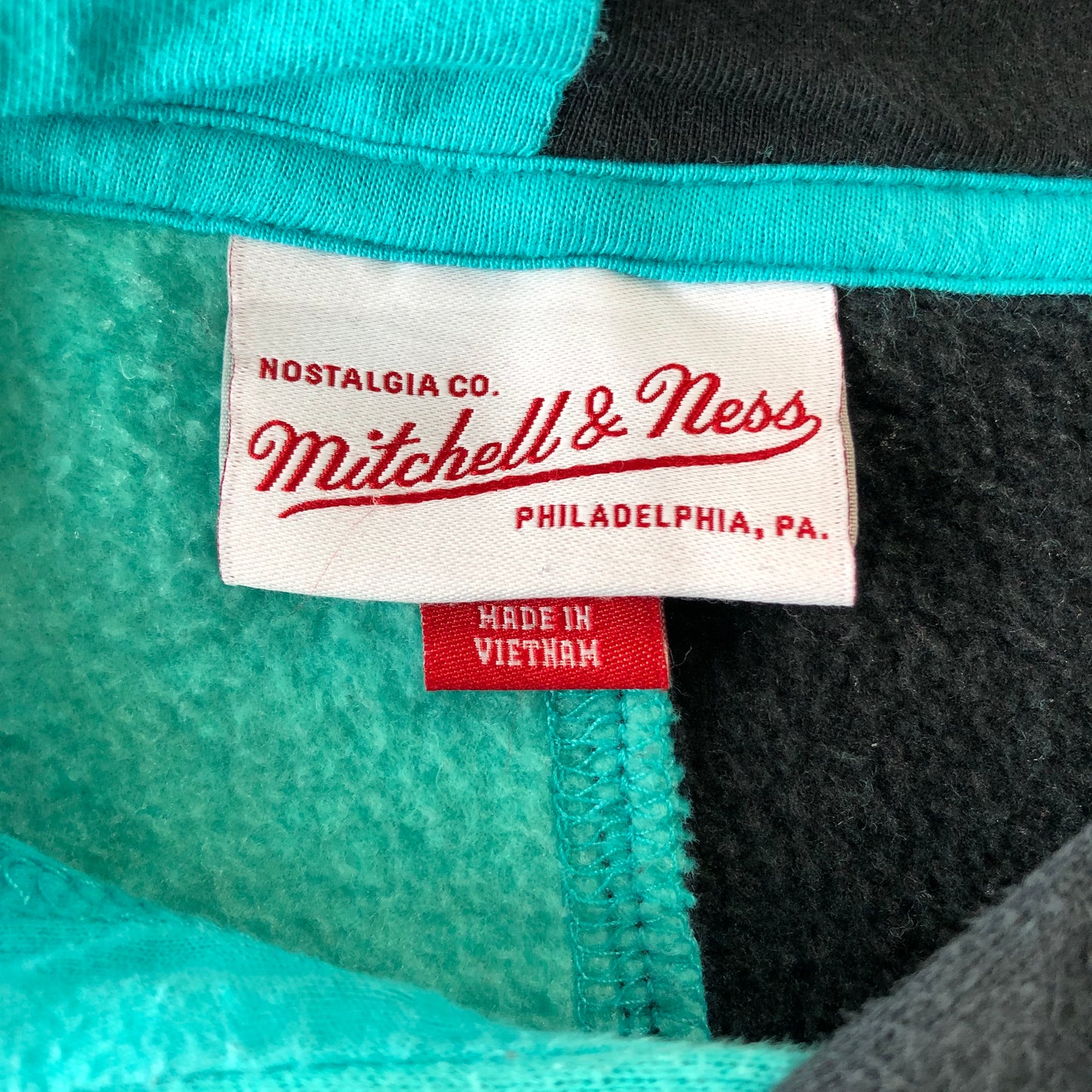NBA Vancouver Grizzlies Mitchell & Ness Hoodie Sweatshirt M