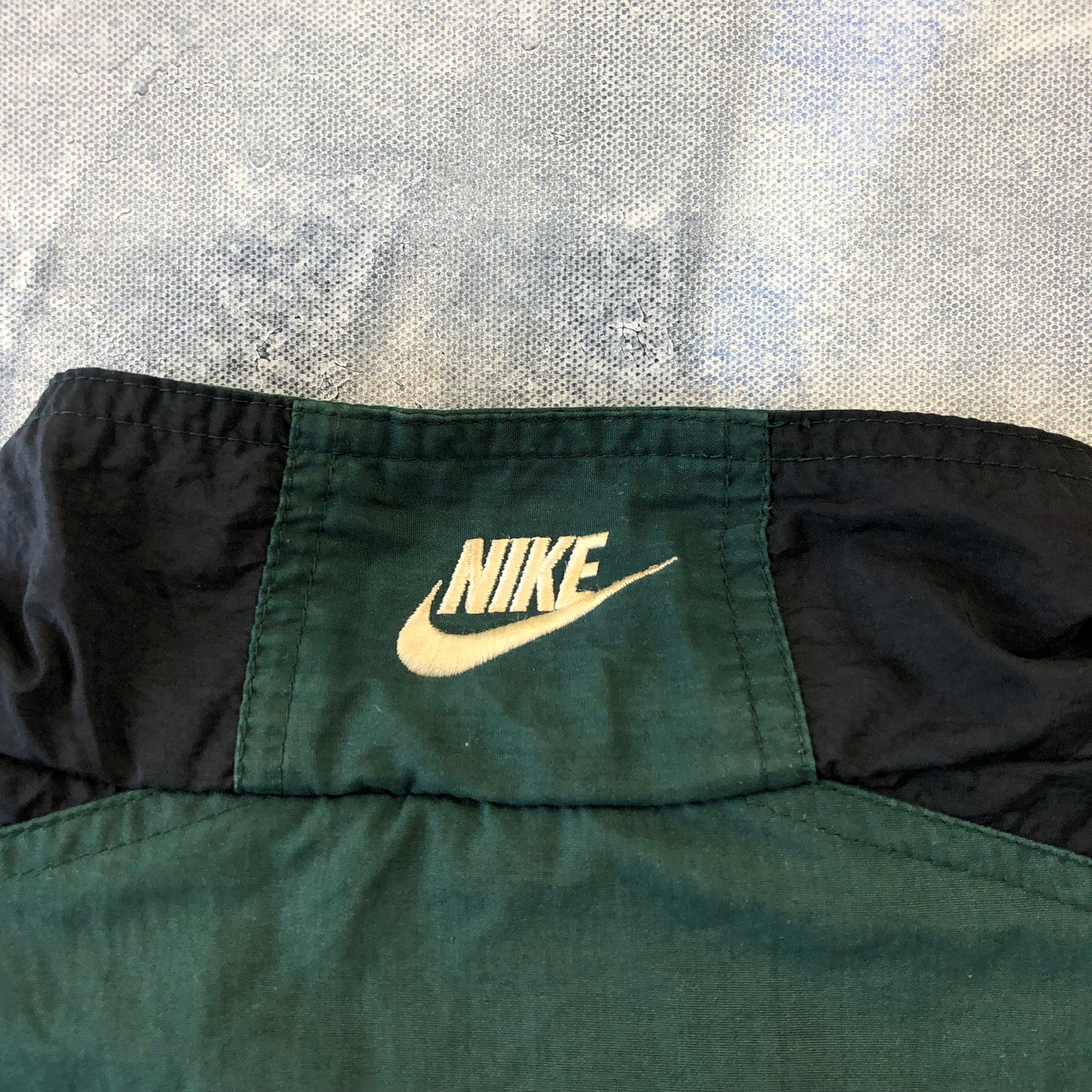 Vintage 90s Nike Air Swoosh Puffer Zip Jacket XL