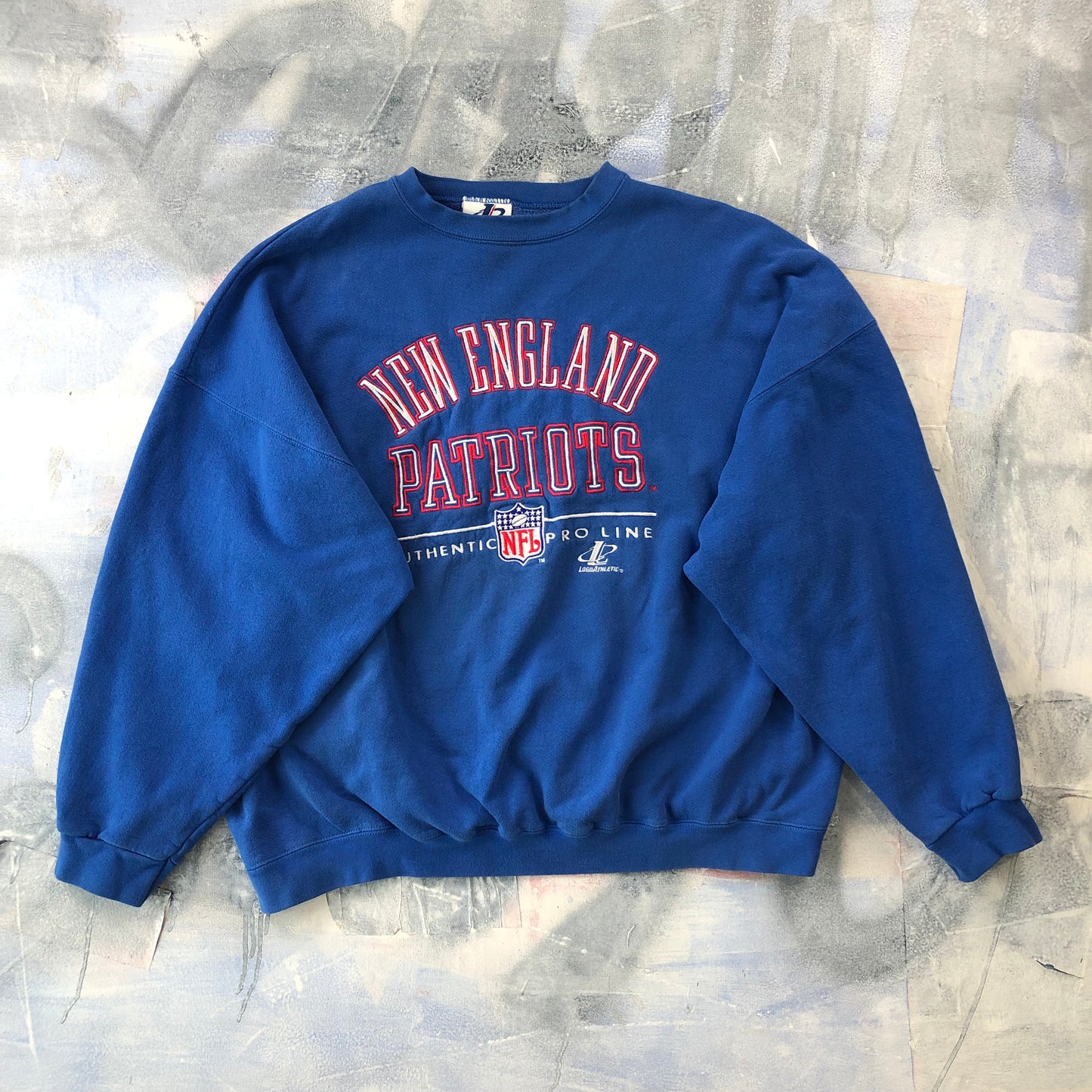 NFL New England Patriots Logo Athletic Retro USA Crewneck Sweatshirt XXL