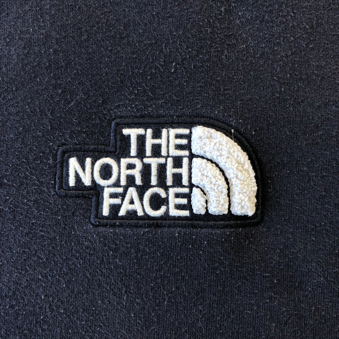 The North Face Embroided Crewneck Sweatshirt L (Womens)