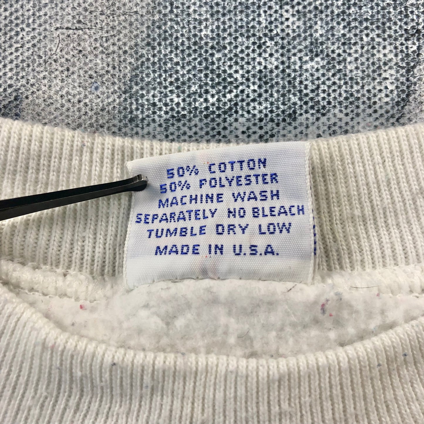 Vintage USA 80s Hawaii B Kilban Cat Surfing Dolphins Crewneck Sweatshirt S