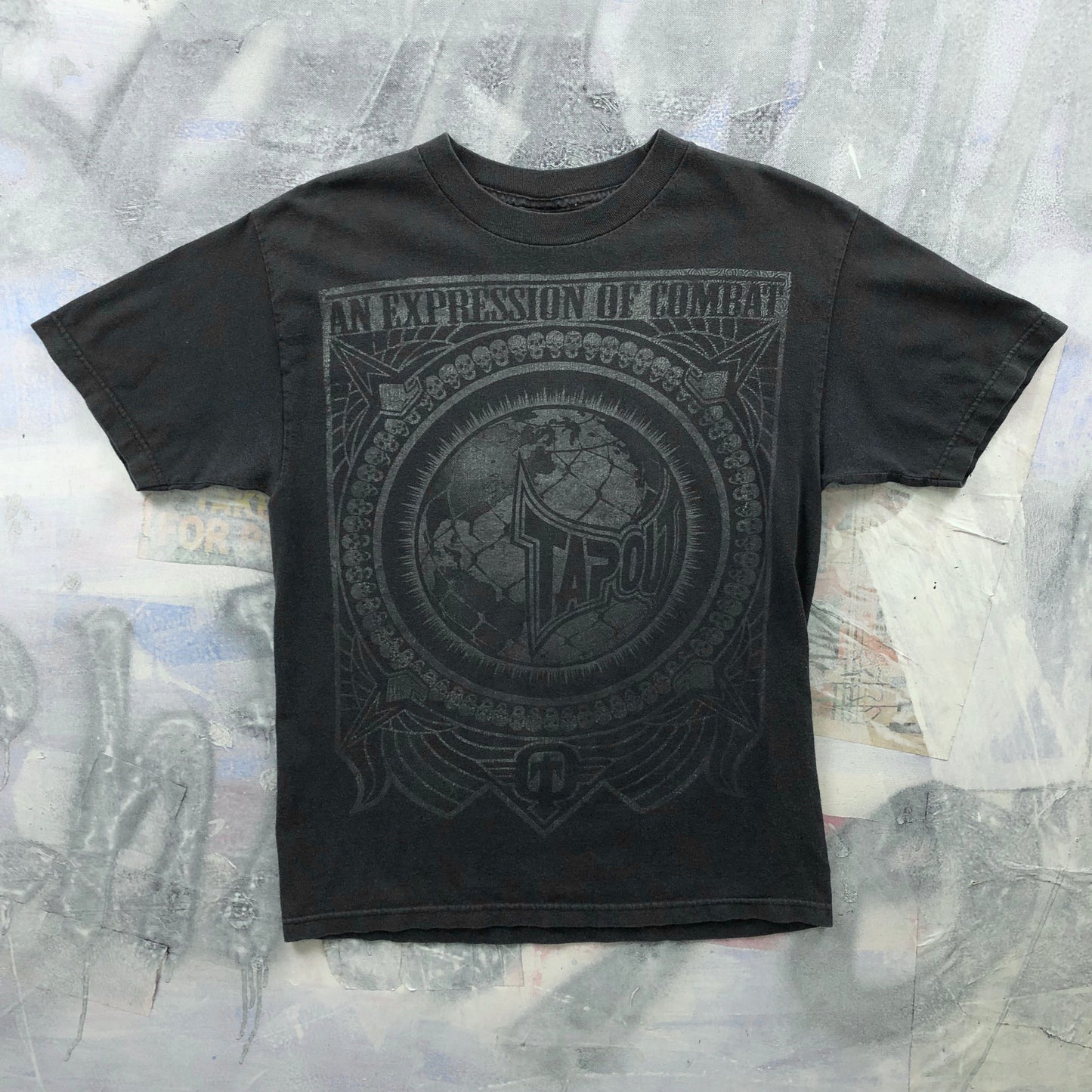 Vintage Y2K Tapout An Expression Of Combat T Shirt M
