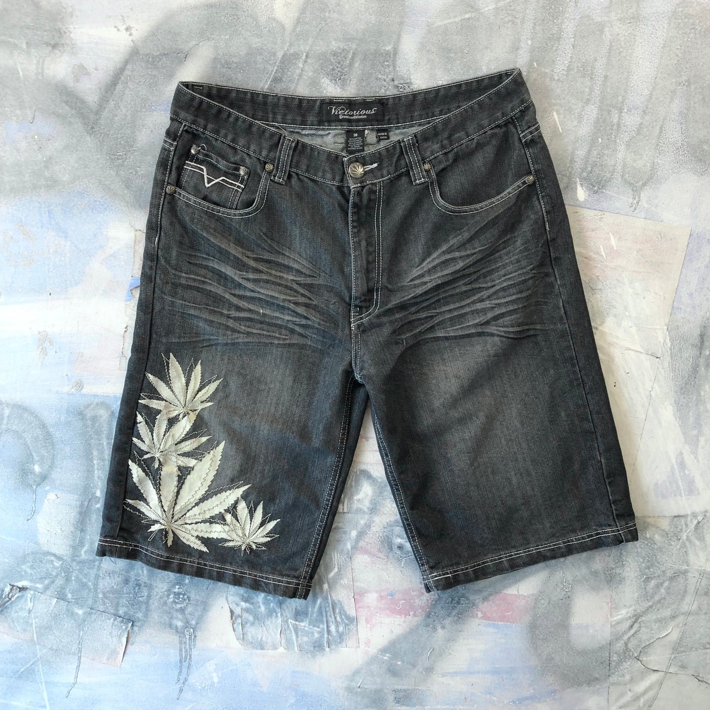 Vintage Y2K Victorious Cannabis Embroided Jort W38