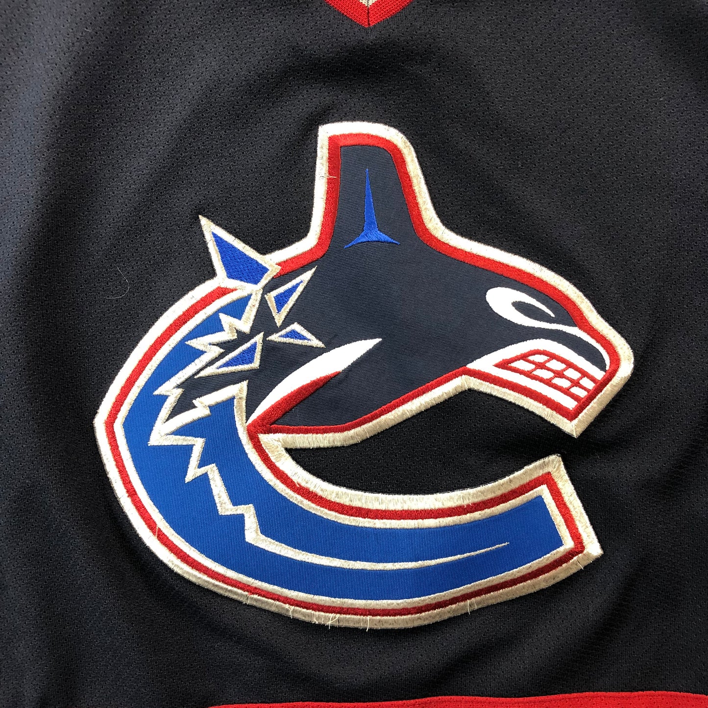NHL CCM Vancouver Canucks Orca Retro Jersey XL
