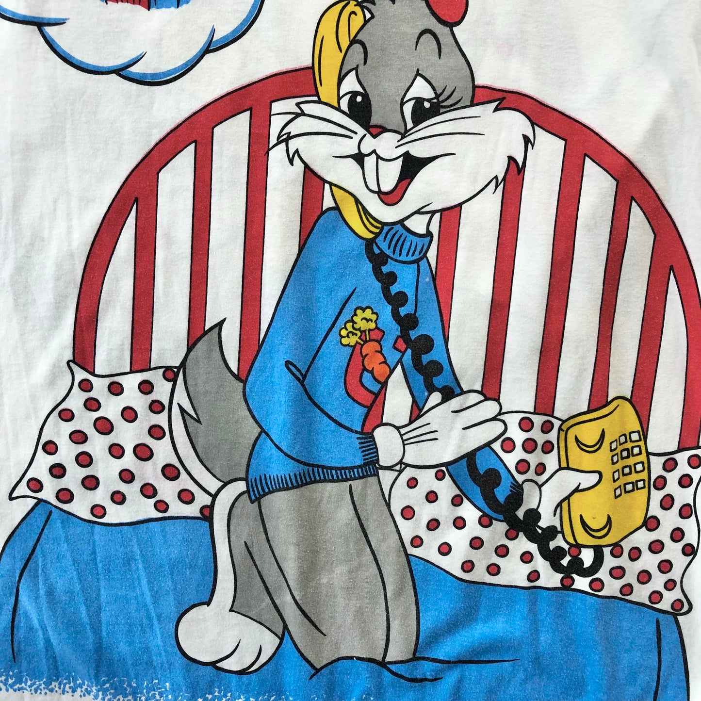 Vintage 1986 Bugs & Honey Bunny Hearts Call T Shirt L