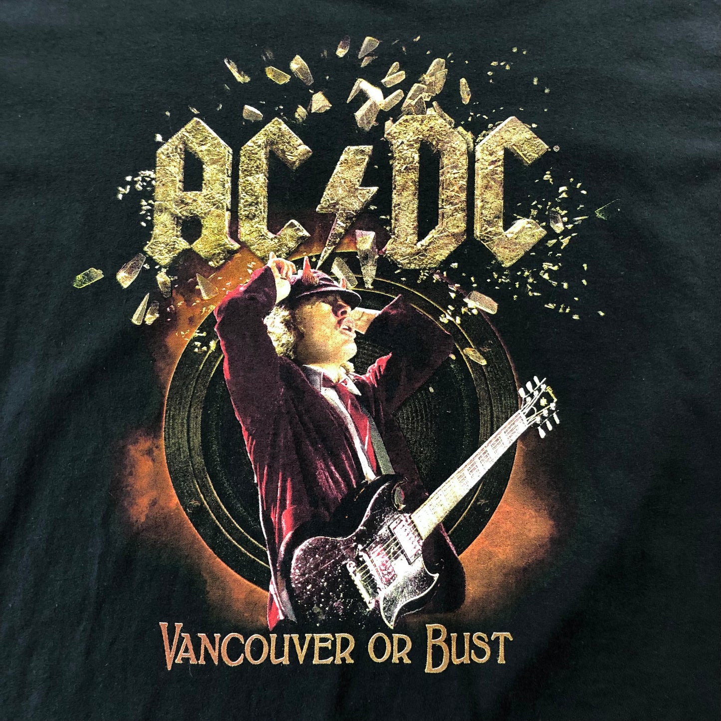 Vintage ACDC 2015 Vancouver Or Bust Tour T Shirt XL