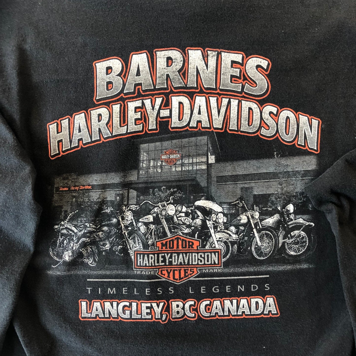 Harley Davidson Motorcycles Barnes Langley BC Canada T Shirt L