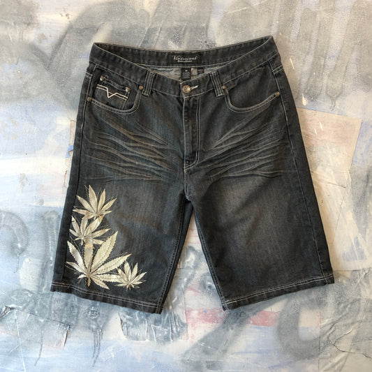 Vintage Y2K Victorious Cannabis Embroided Jort W38