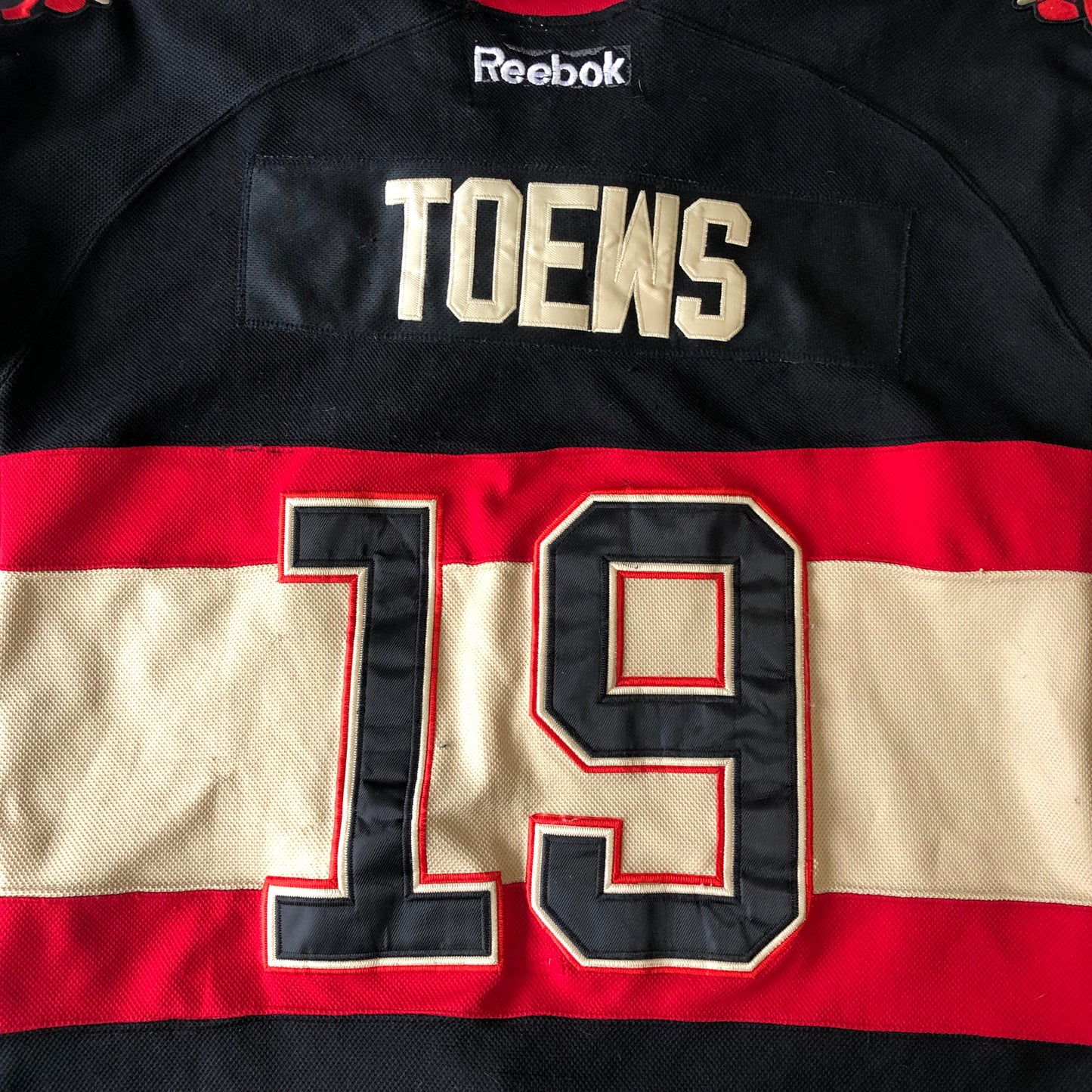 NHL Chicago Blackhawks Reebok Toews Winter Classic Jersey M