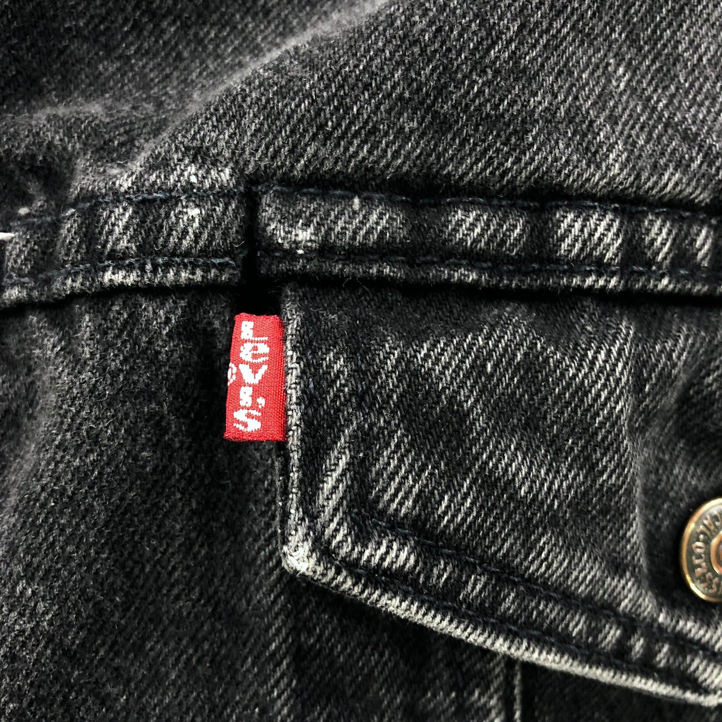 Vintage 80s Levis Sherpa Lined Denim Button Jacket M