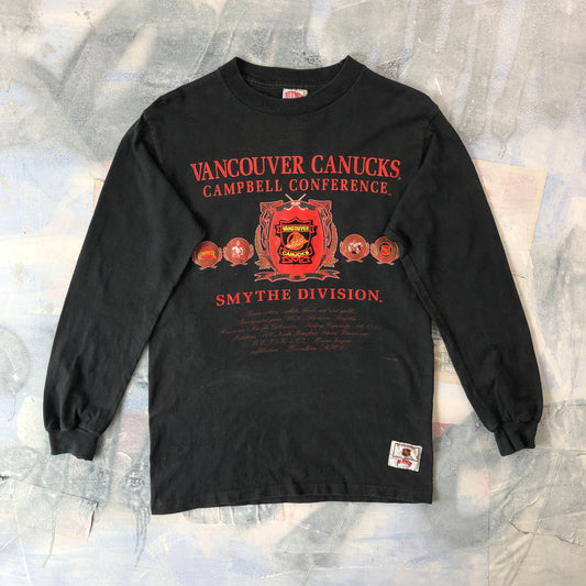 Vintage 90s USA NHL Vancouver Canucks Campbell Conference Smith Division Nutmeg Mills Long Sleeve T Shirt M