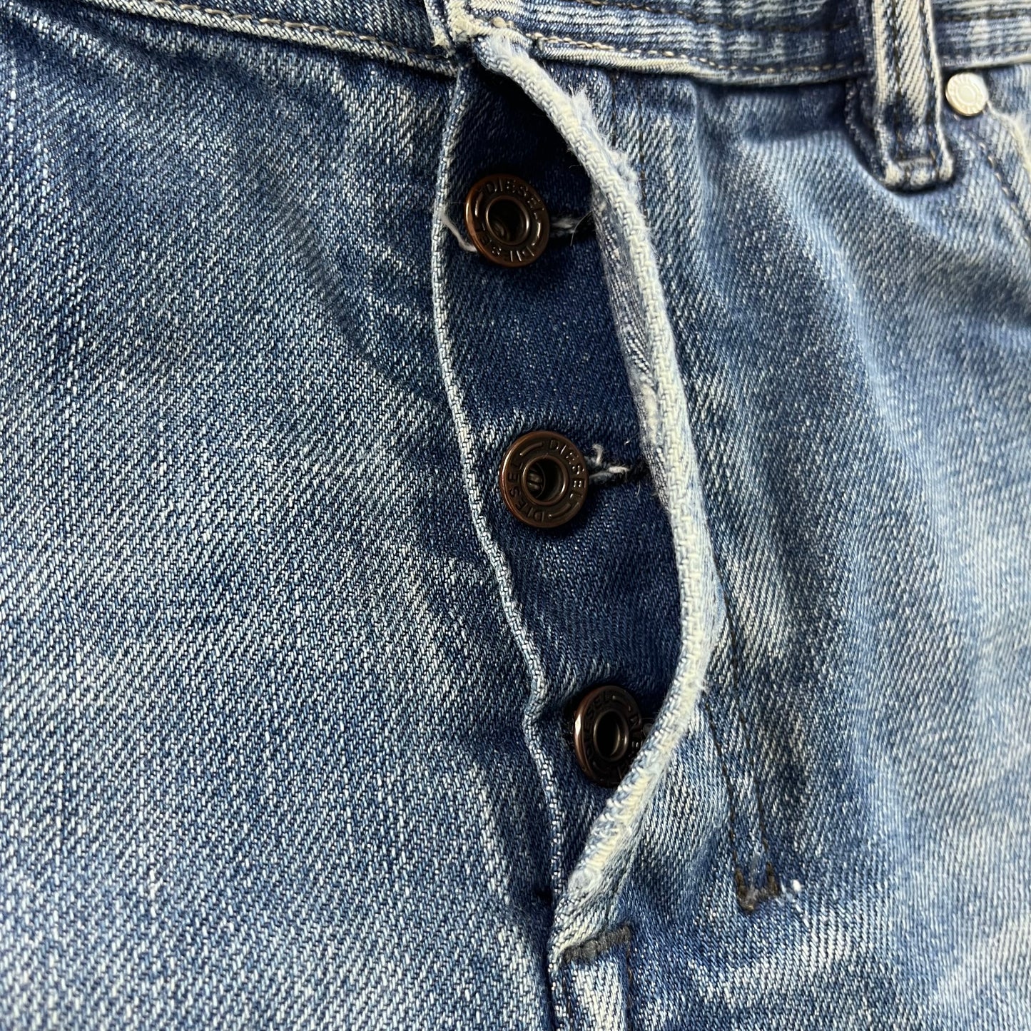 Diesel Bootcut Distressed Style Button Fly Selvedge Denim Jean W34