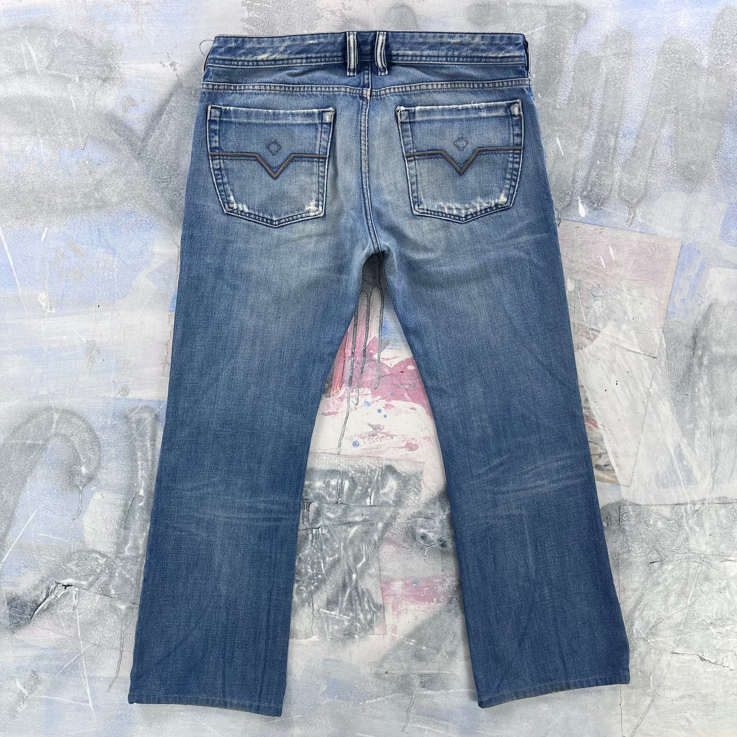 Diesel Bootcut Distressed Style Button Fly Selvedge Denim Jean W34