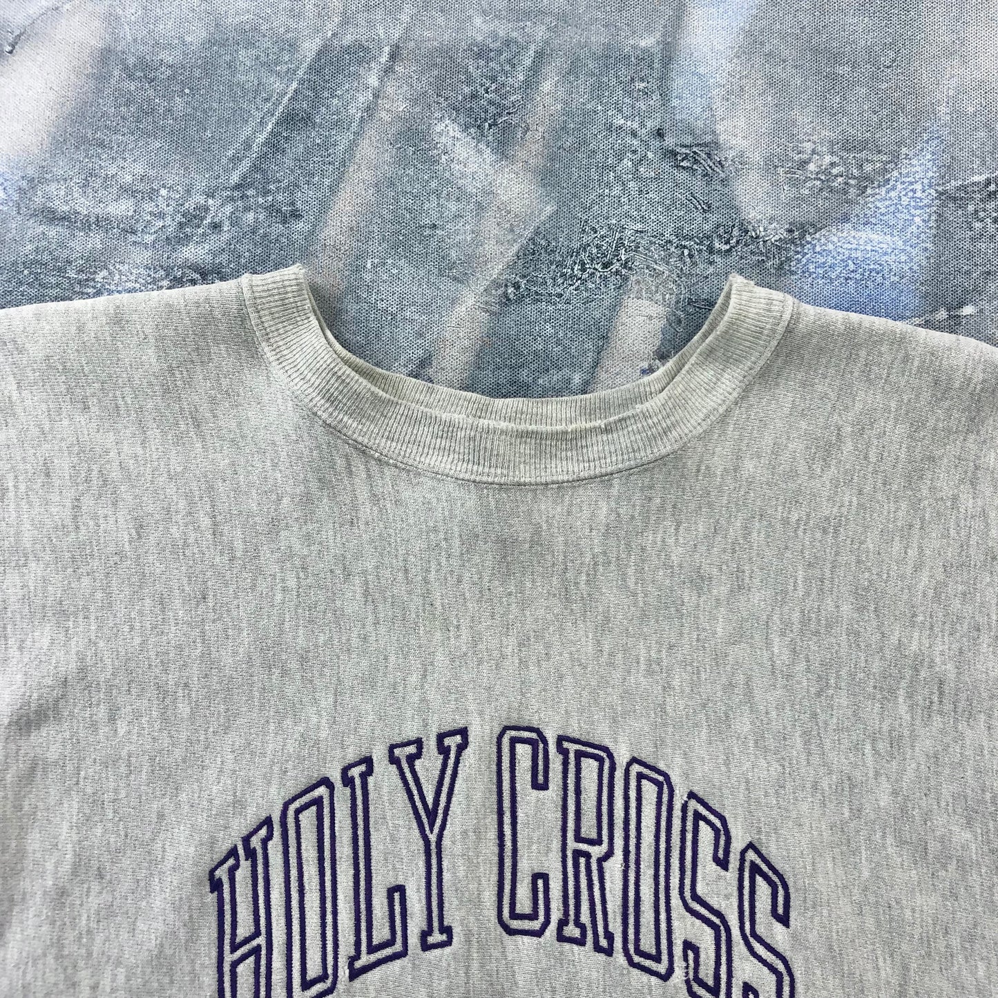 Vintage 90s USA Champion Holy Cross Crewneck Sweatshirt XXL