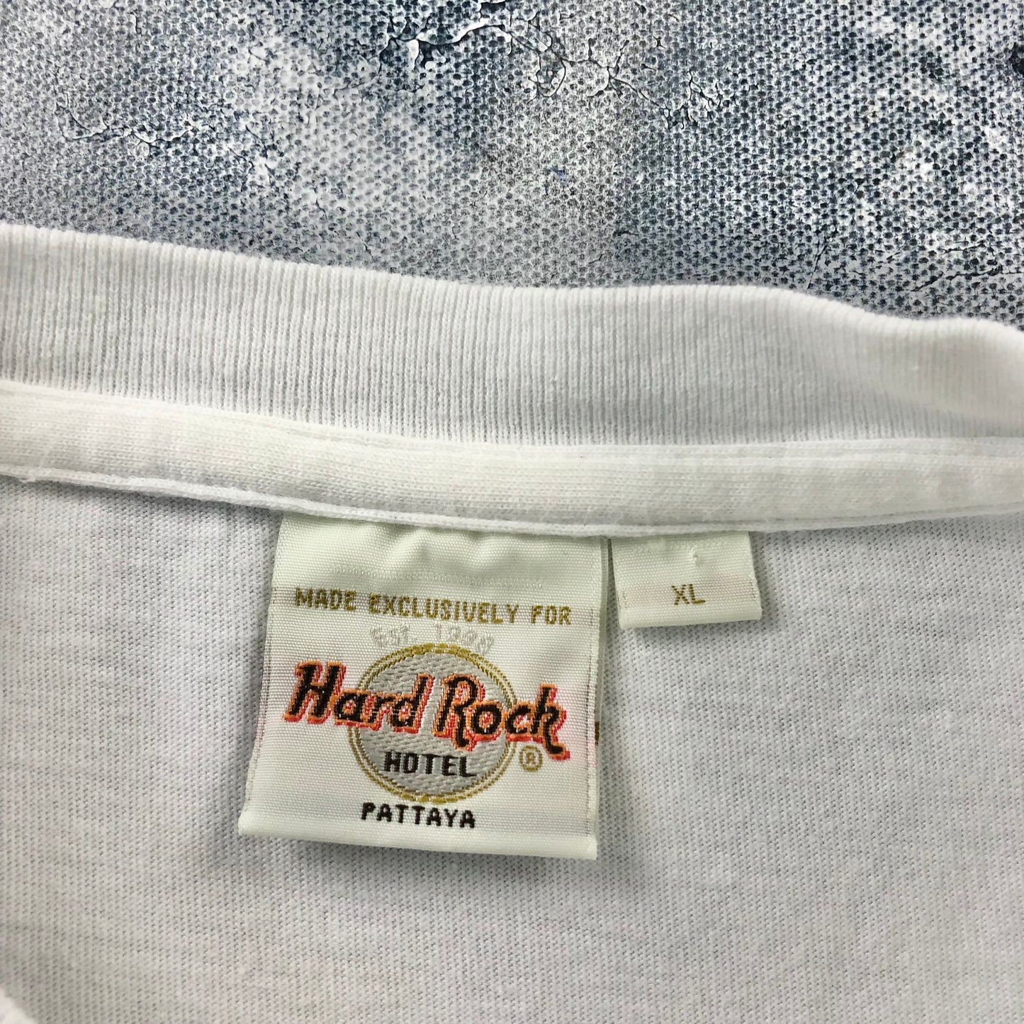 Vintage Hard Rock Hotel Pattaya Thailand T Shirt XL
