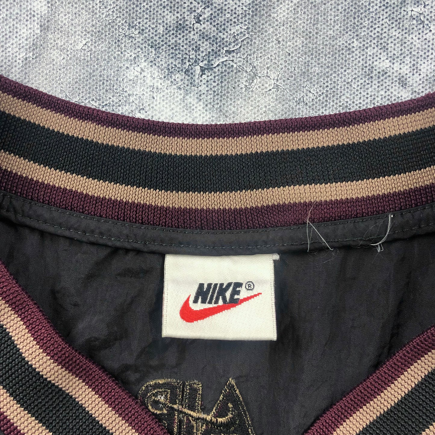 Vintage 90s Nike Embroided Pullover Windbreaker Jacket L