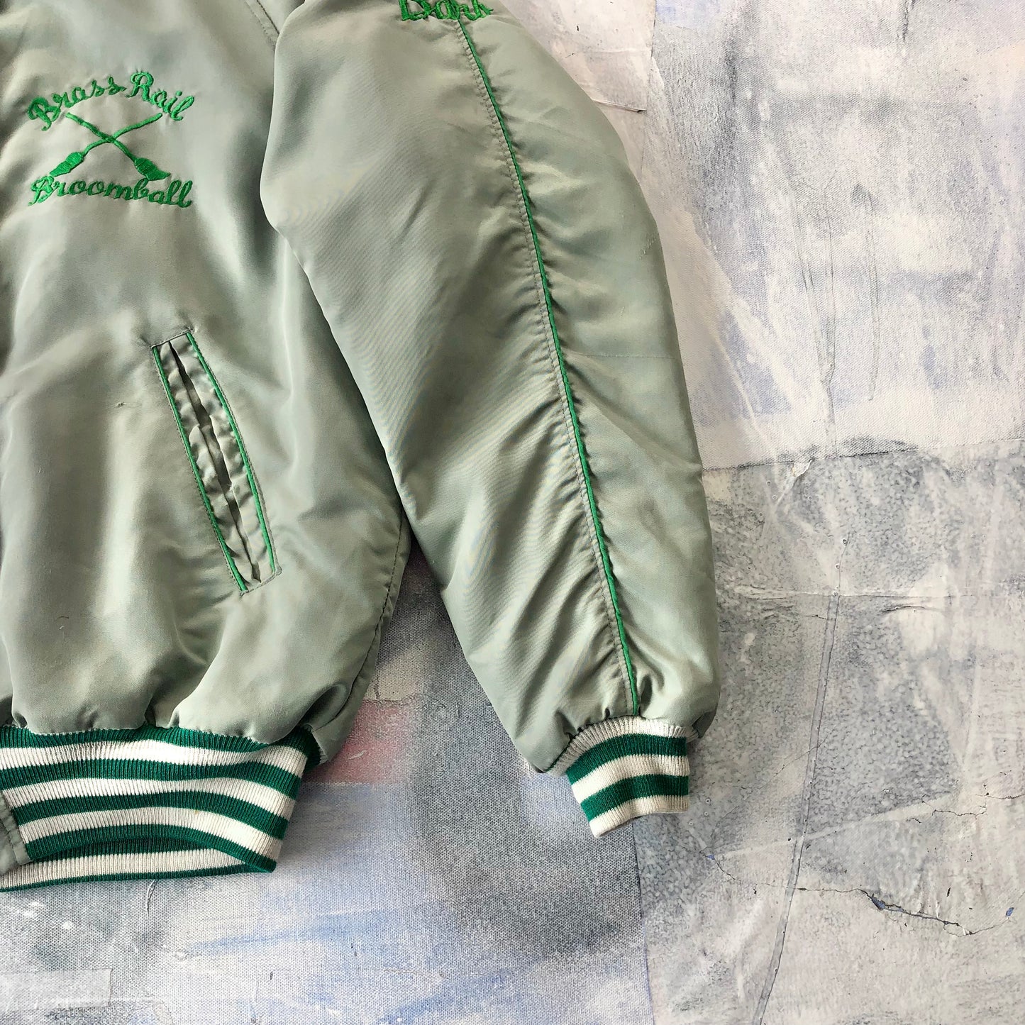 Vintage Brass Rail Broomball Quilted Lined Hooded Bomber Button Jacket L