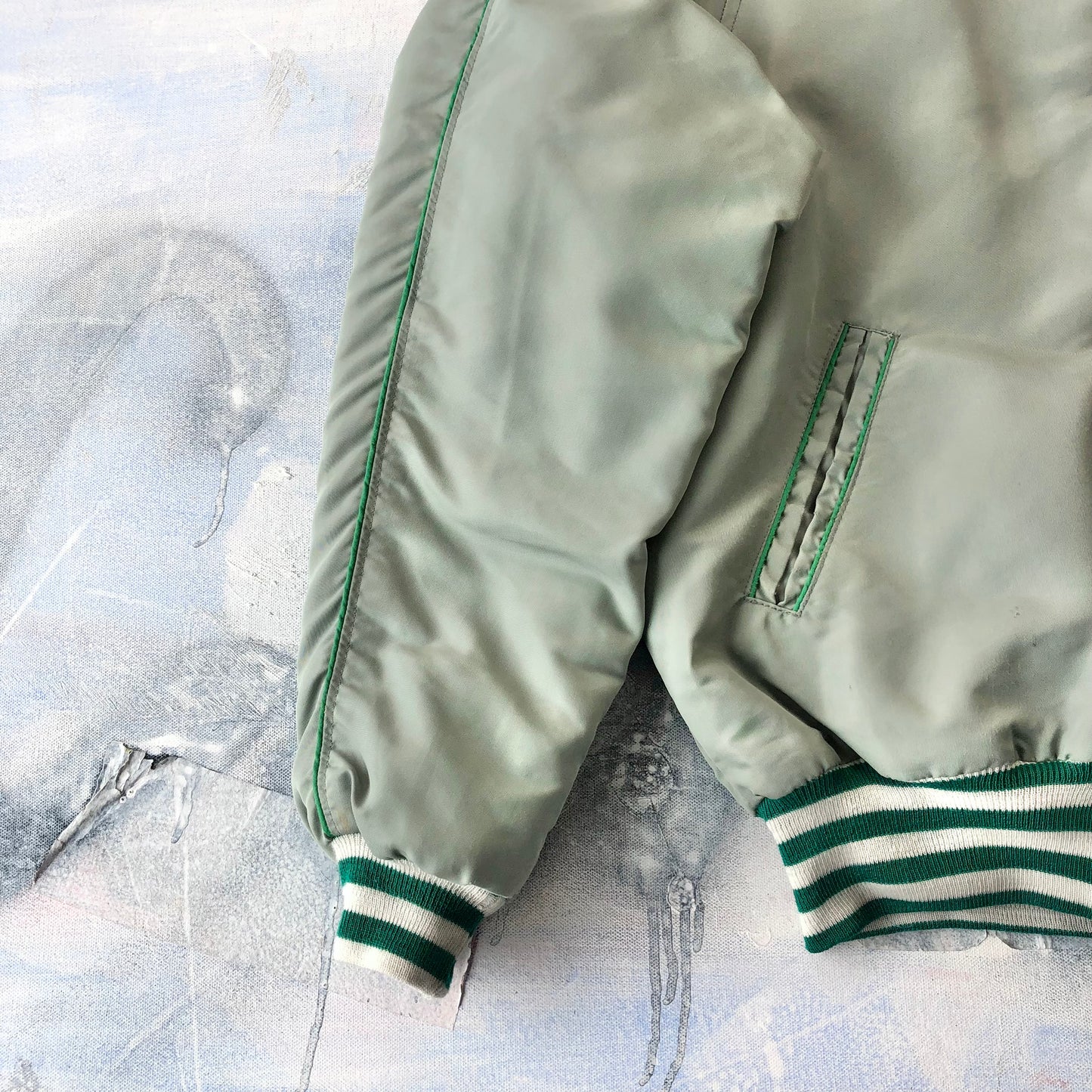 Vintage Brass Rail Broomball Quilted Lined Hooded Bomber Button Jacket L