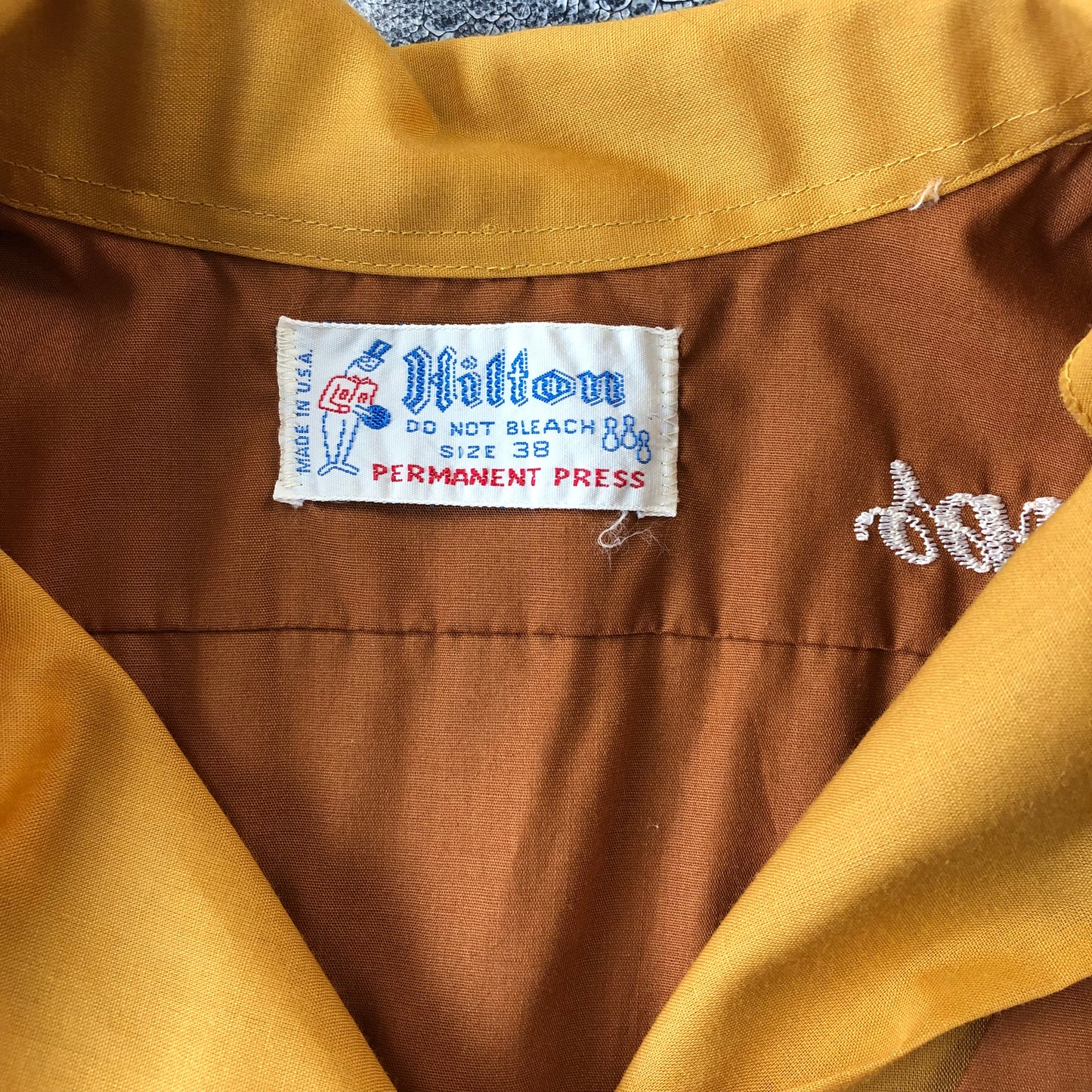 Vintage USA 70s Hilton Valley View Kamloops Camp Bowling Button Shirt L