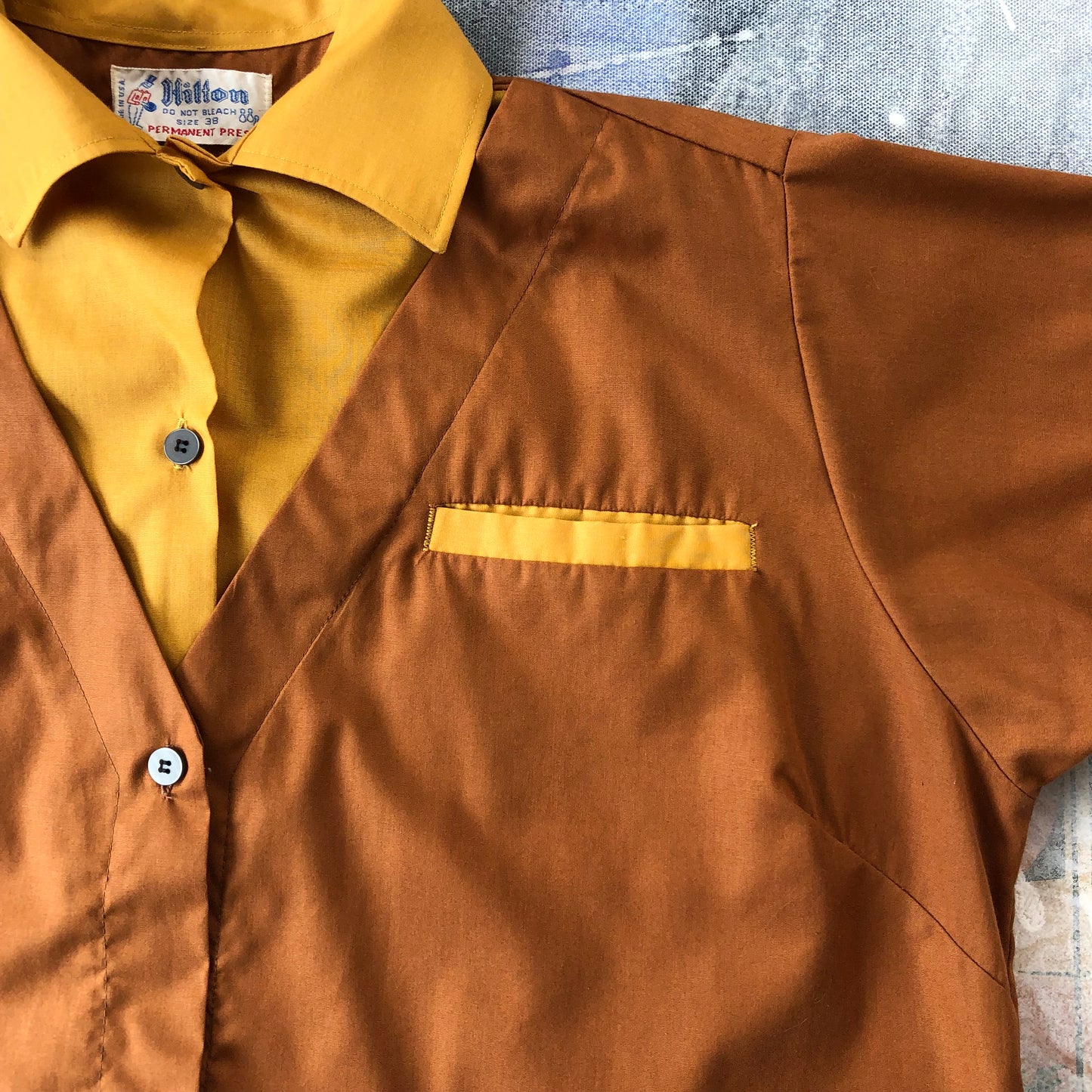 Vintage USA 70s Hilton Valley View Kamloops Camp Bowling Button Shirt L