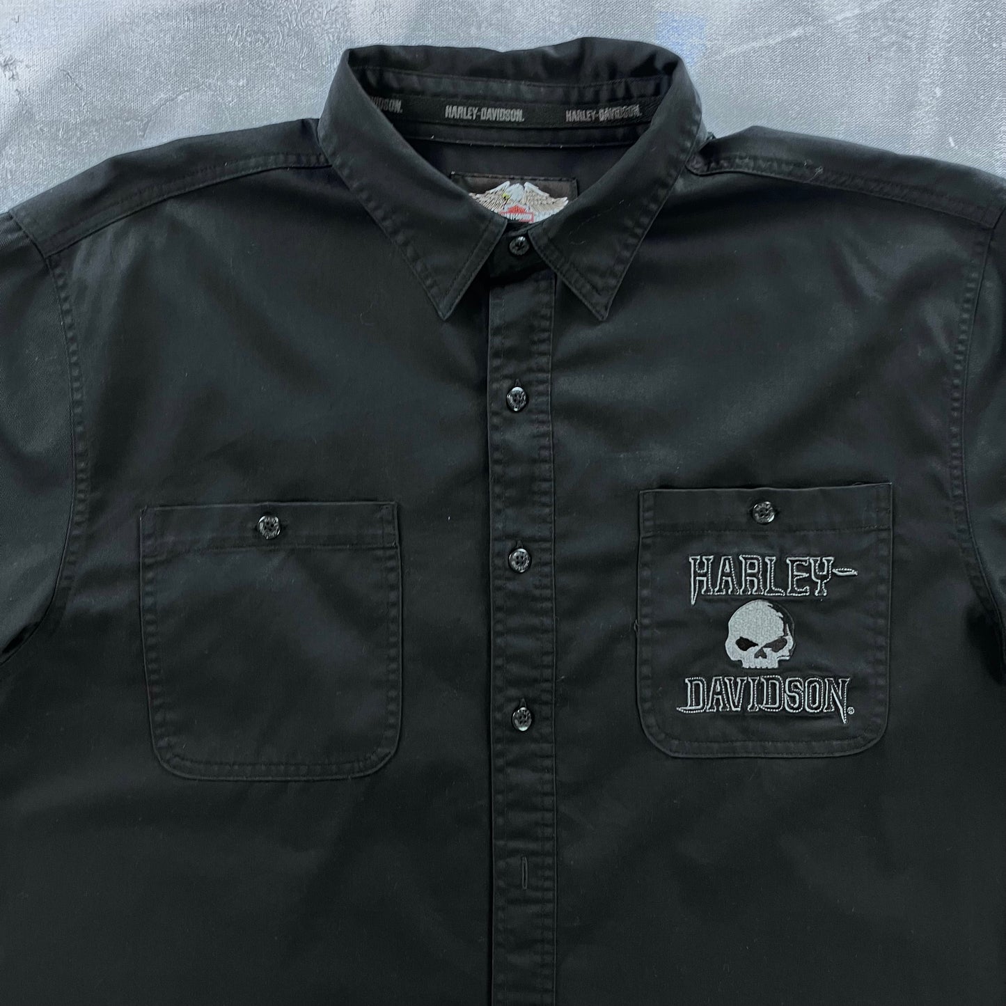 Harley Davidson Motorcycles Willie G Skull Tribal Embroided Button Shirt XL
