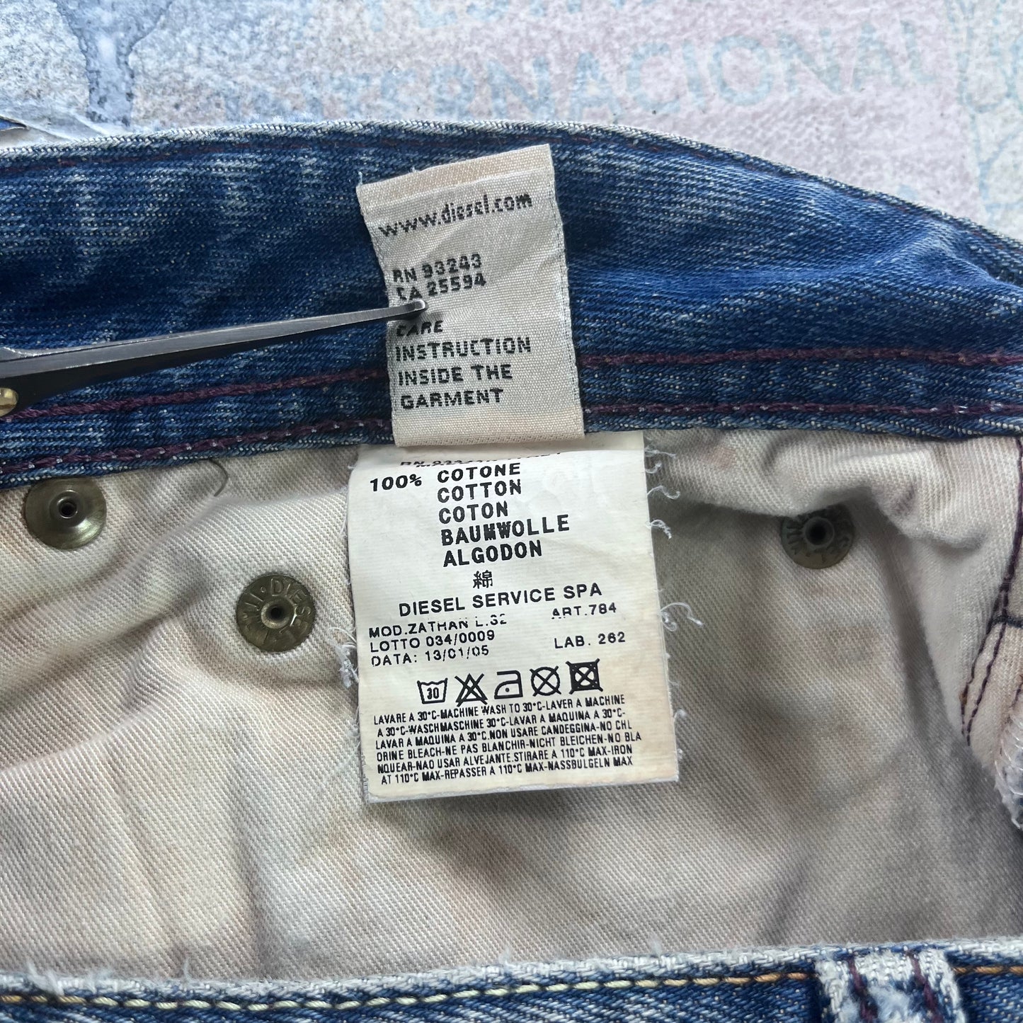 Diesel Bootcut Button Fly Selvedge Denim Jean W34