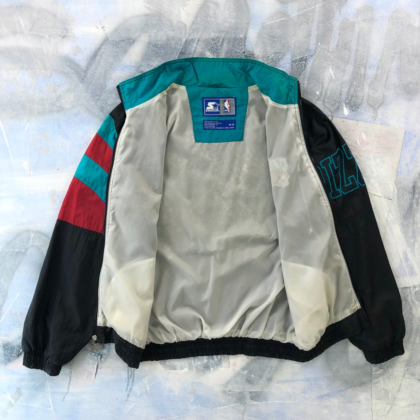 Vintage 90s Starter NBA Vancouver Grizzlies Windbreaker Zip Jacket M