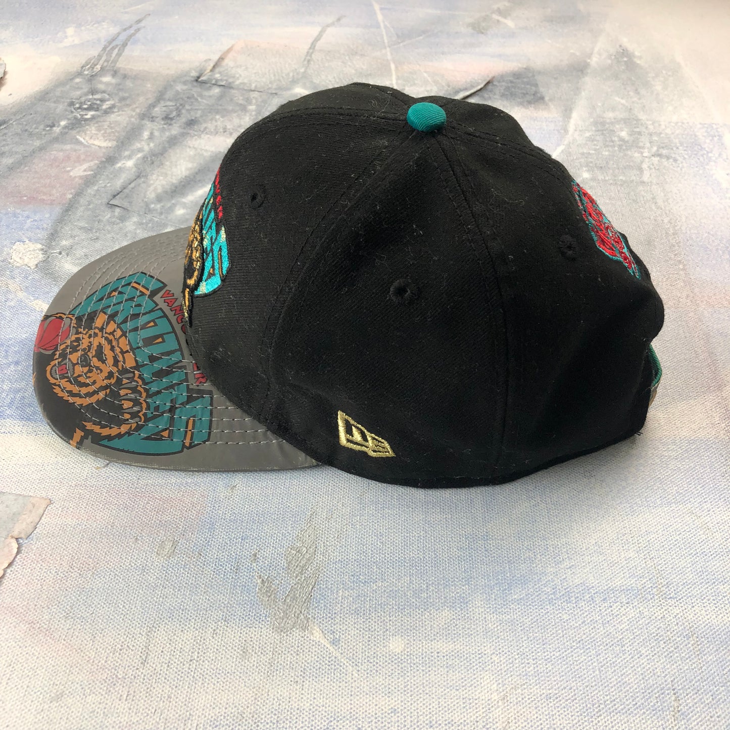 Vintage Hardwood Classics New Era NBA Vancouver Grizzlies Snapback Hat