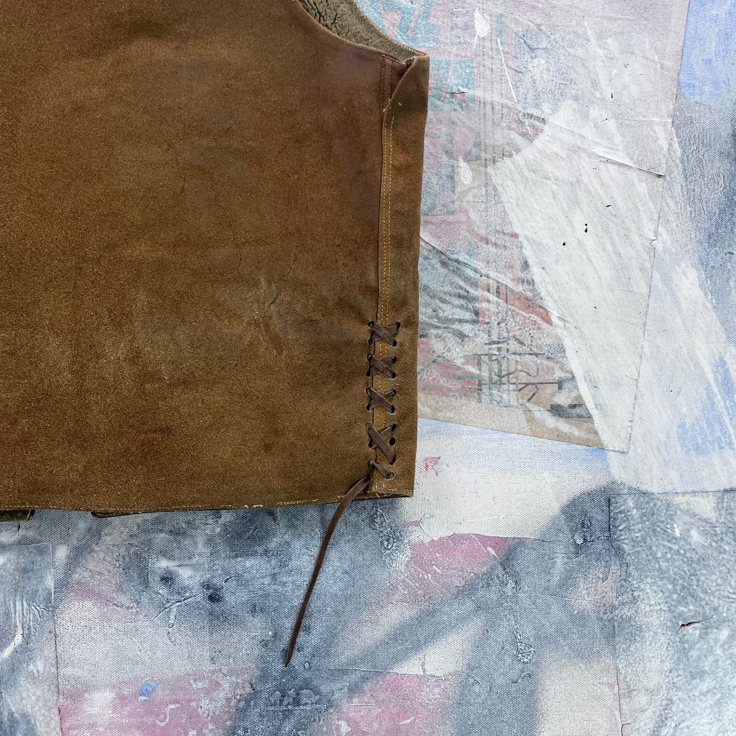 Vintage Western Suede Leather Sherpa Lined Buckel Strap Vest M