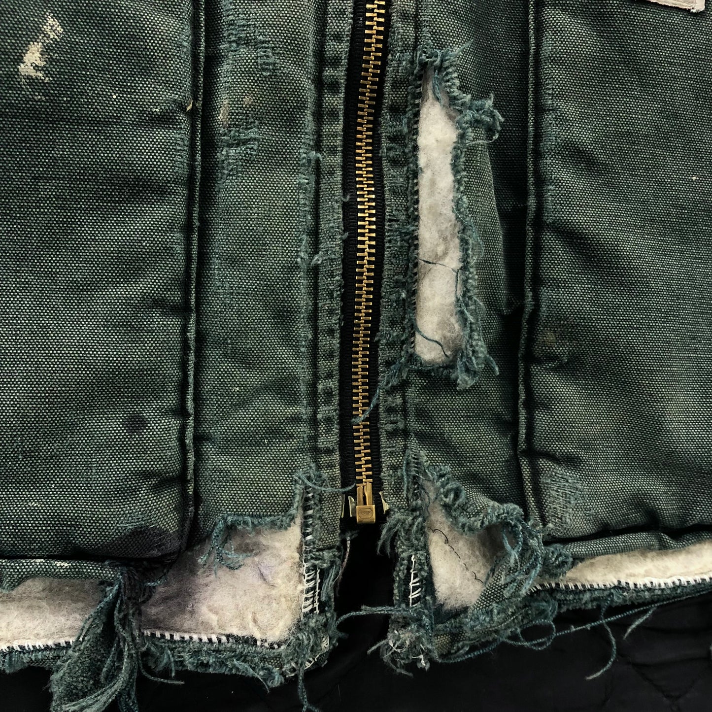 Vintage Carhartt V01 Distressed Workwear Zip Vest L