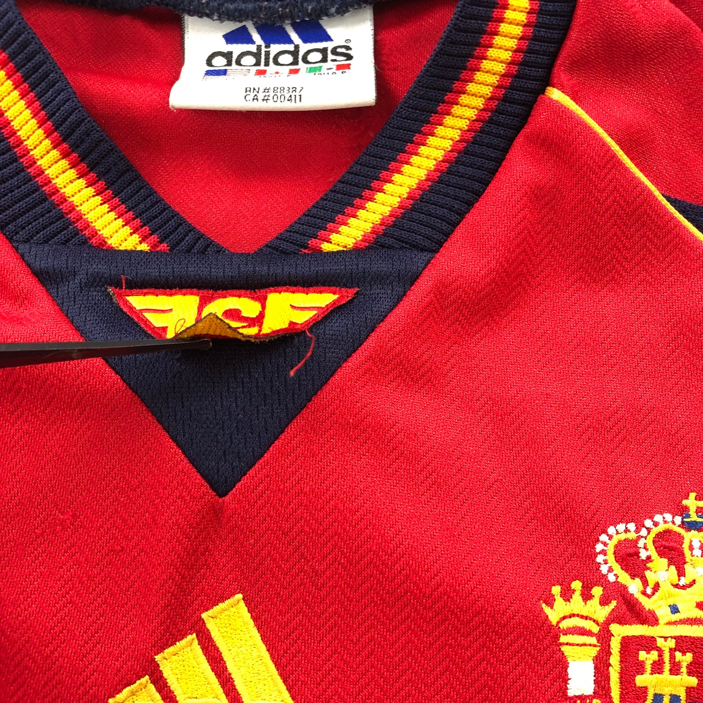 Vintage 90s Adidas Spain Futbol Team Jersey S