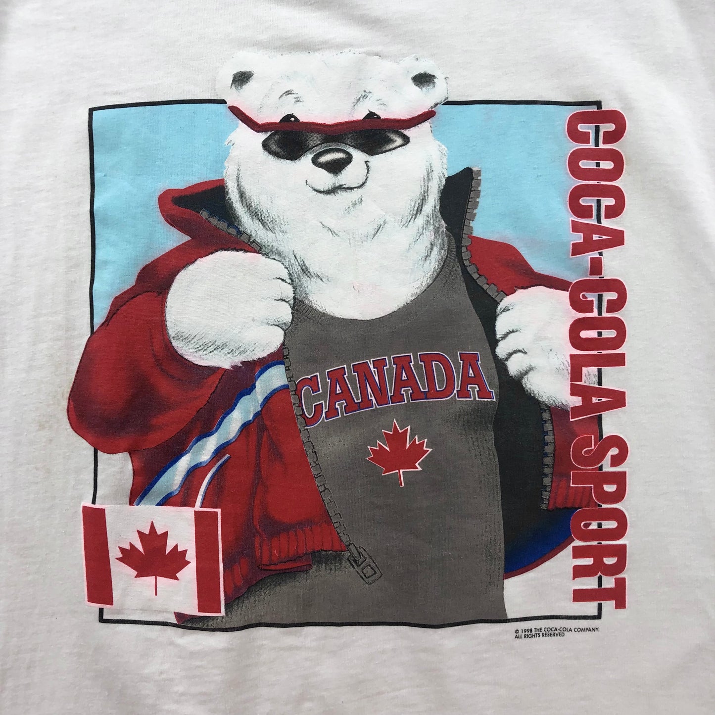 Vintage 90s Coca Cola Sport Polar Bear Canada Souvenir T Shirt XL