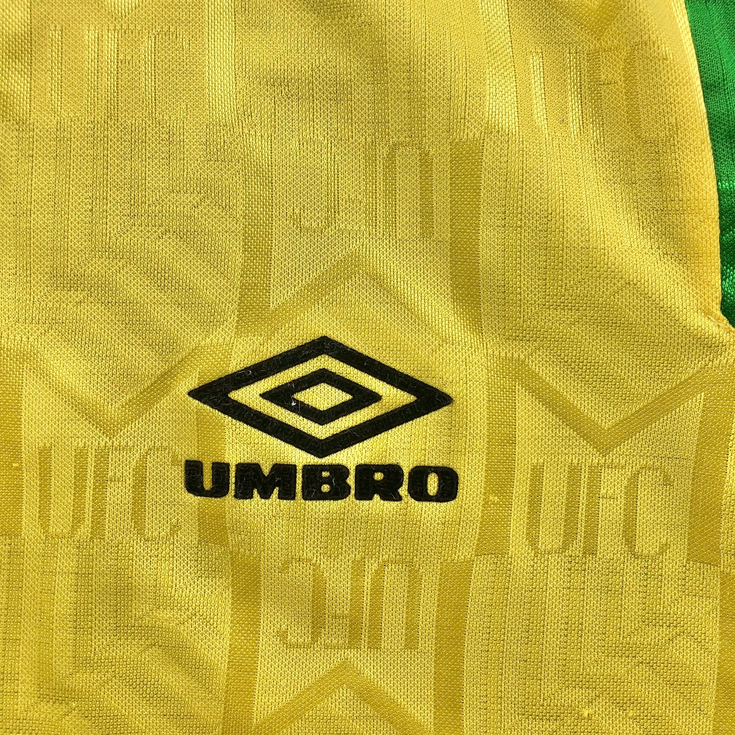 Vintage 90s Umbro Manchester United Mark Hughes Futbol Jersey M